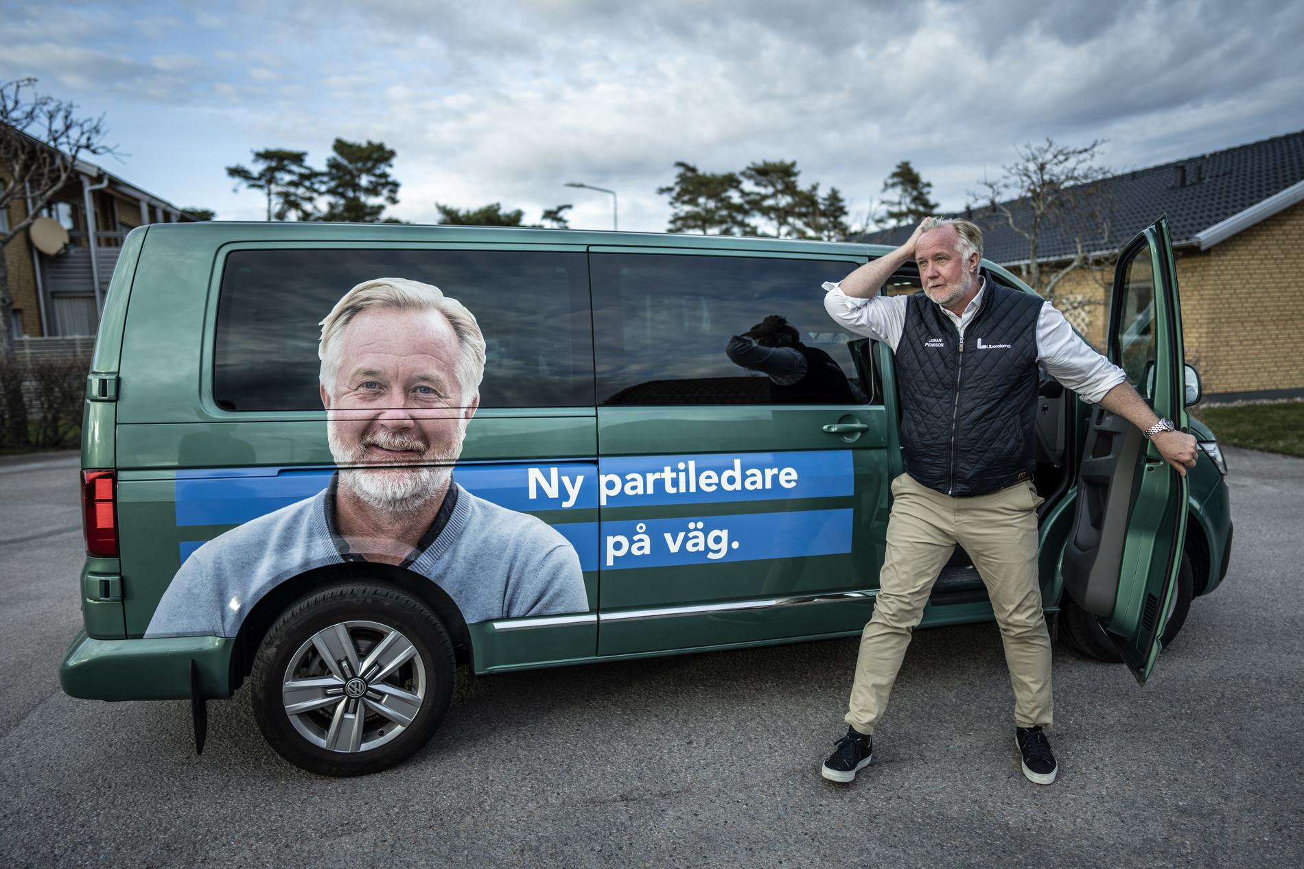Förtroendet för Liberalernas partiledare Johan Pehrson har ökat ordentligt, visar Aftonbladet/Demoskops mätning.