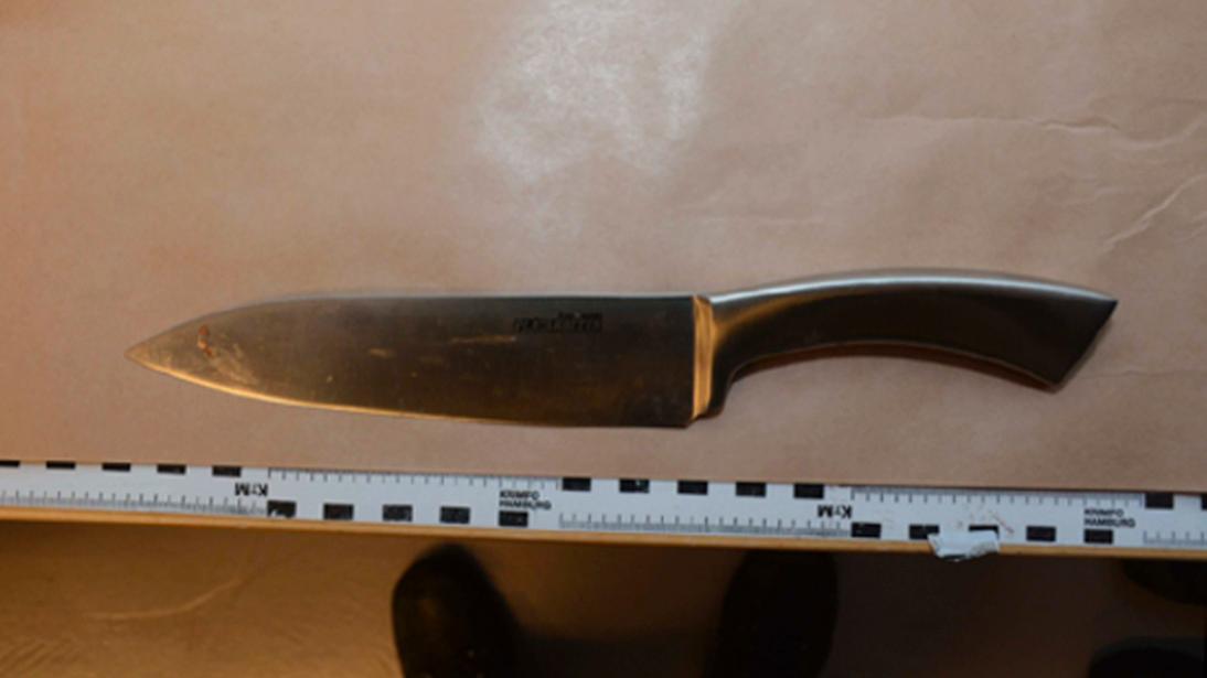 Kniven som togs i beslag på platsen.