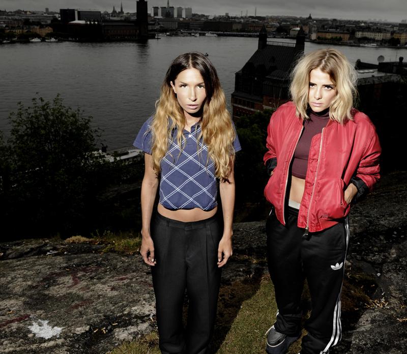 Årets genombrott: Rebecca & Fiona För första gången i musikhistorien arrangerar Livenation en rikstäckande turné med ung svensk dj-duo. Det säger inte lite om R&F:s storhet.