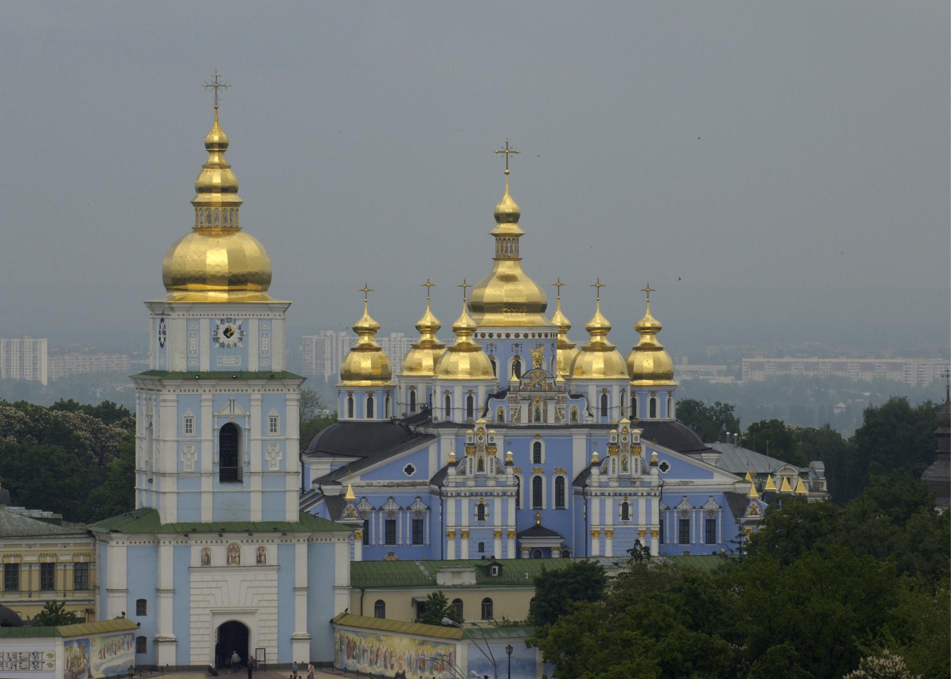 Lesjateatern i Kiev öppnade i måndags på nytt för besökare. Teatern ligger i centrala Kiev i närheten av den välkända Sankt Andreas kyrka. Arkivbild.