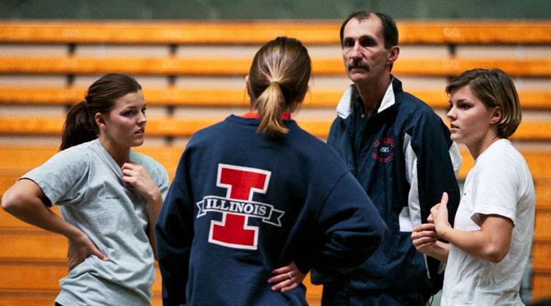 USA-träning Systrarna Kallur stack till USA i början av 2000-talet där de tränade under Gary Wincklers ledning på University of Illinois utanför Chicago.