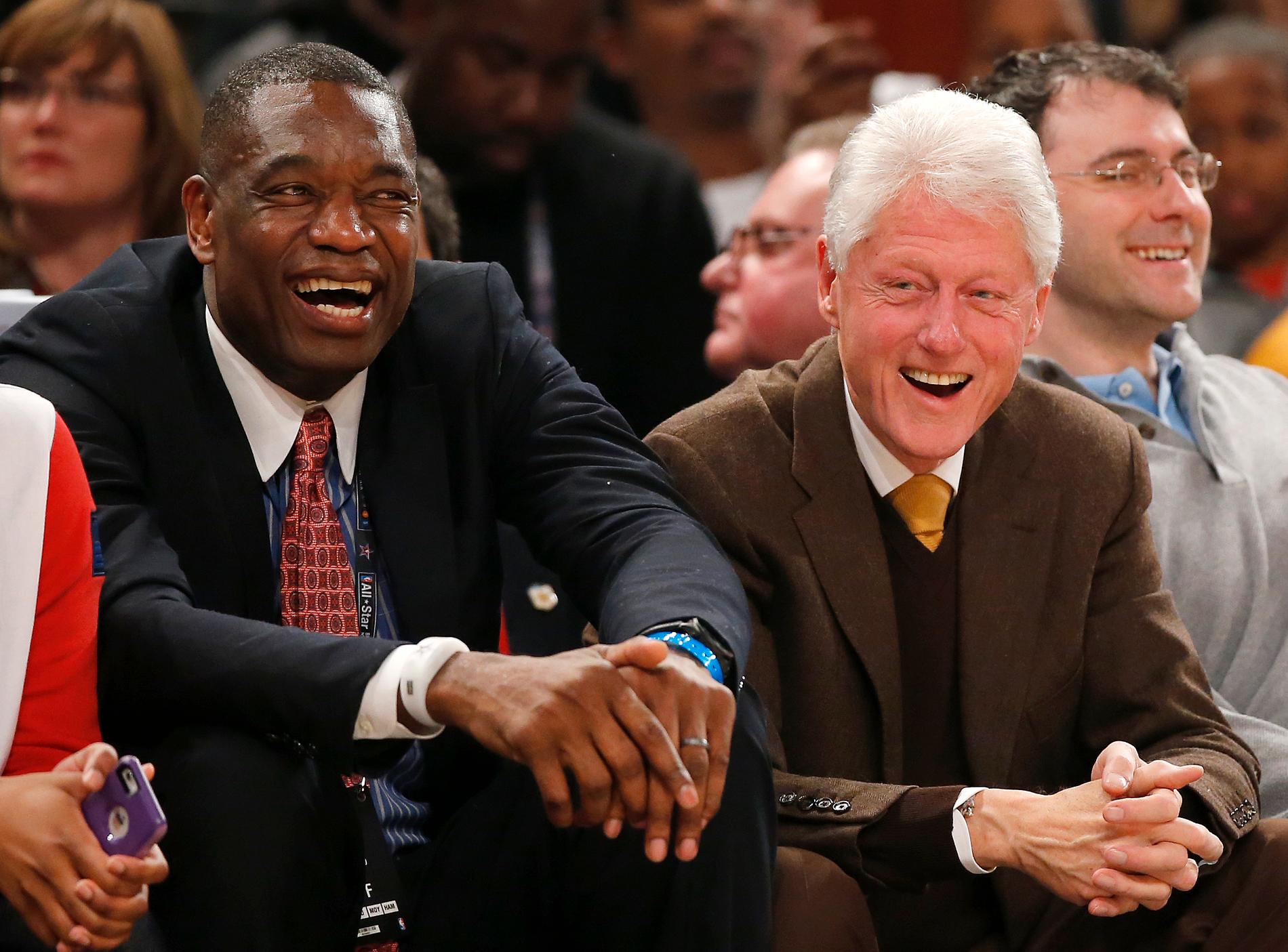 Mutombo tillsammans med Bill Clinton.  