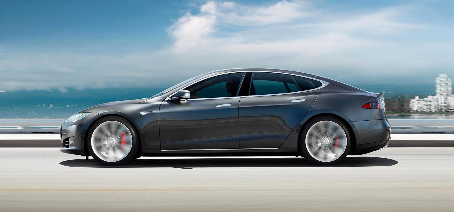 Tesla Model S fick 103 poäng av 100 möjliga när versionen P85D recenserades av Consumer Reports i augusti.