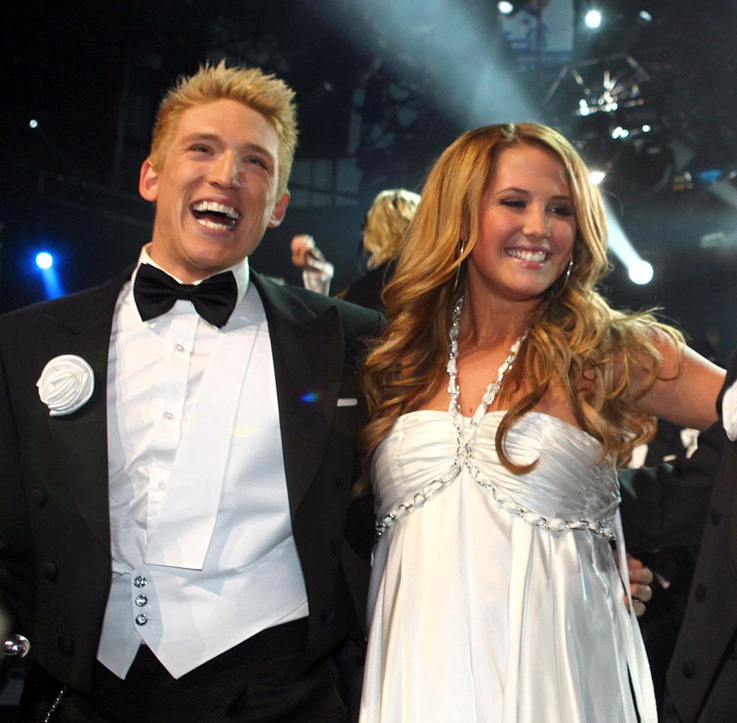 Här är de tillsammans under Melodifestivalen 2009.