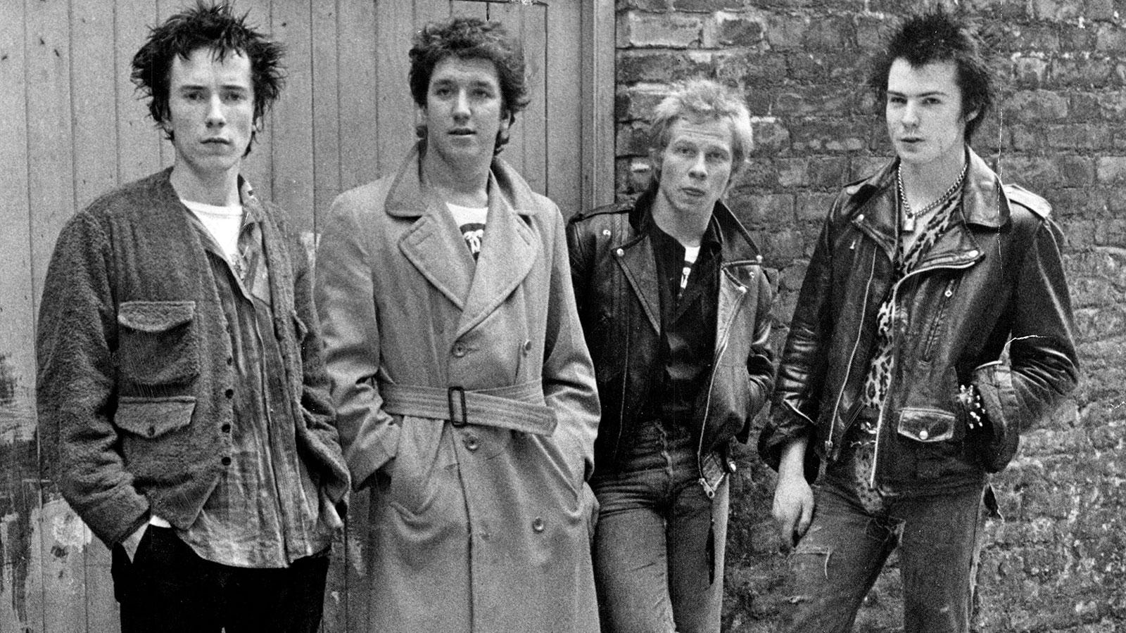 Sex Pistols 1977. Från vänster John Lydon, "Johnny Rotten", Steve jones, "Steve", Paul Cook och John Simon Ritchie, "Sid Vicious".