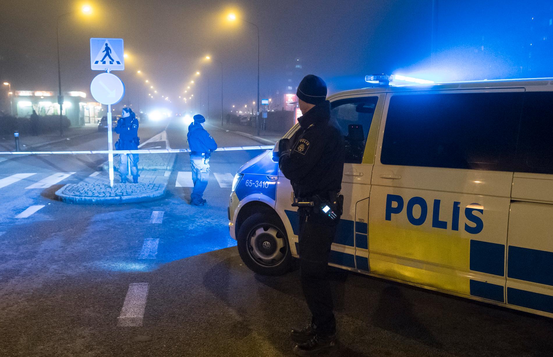 Polisavspärrning i Malmö efter en skjutning med dödlig utgång den 30 november i fjol. Arkivbild.