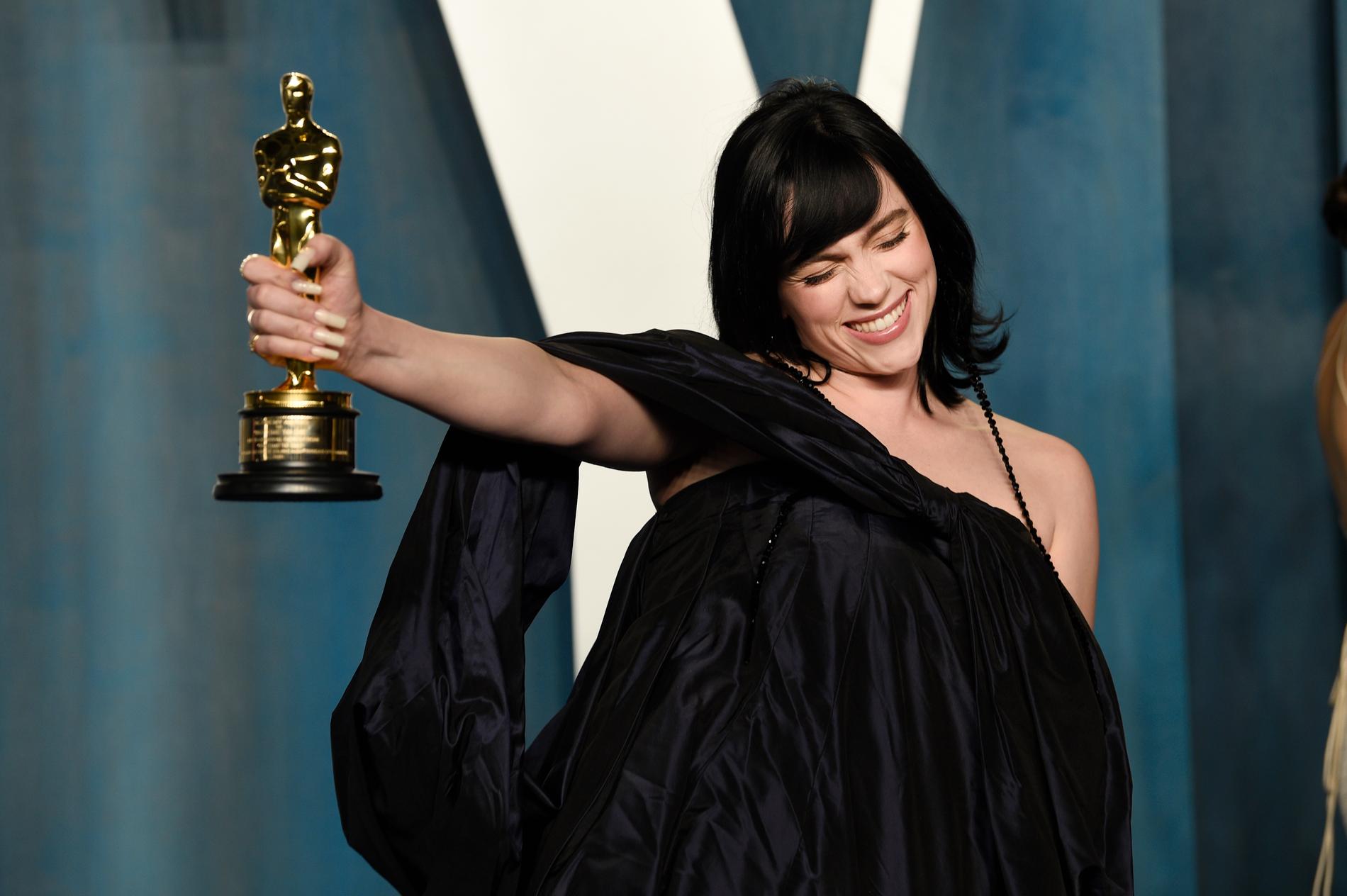 Billie Eilish vann en Oscar för sin Bondlåt.