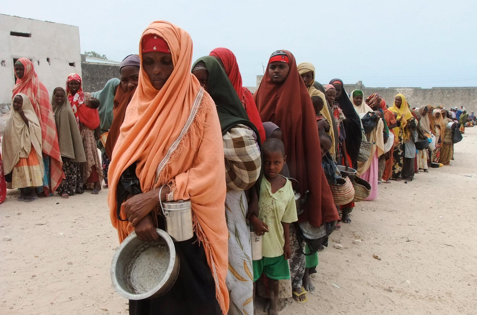 Svält och sjukdomar blir allt vanligare i framtiden på grund av klimatförändringar, kommer FN att slå fast i en ny rapport. Bilden är från Somalia. Arkivbild