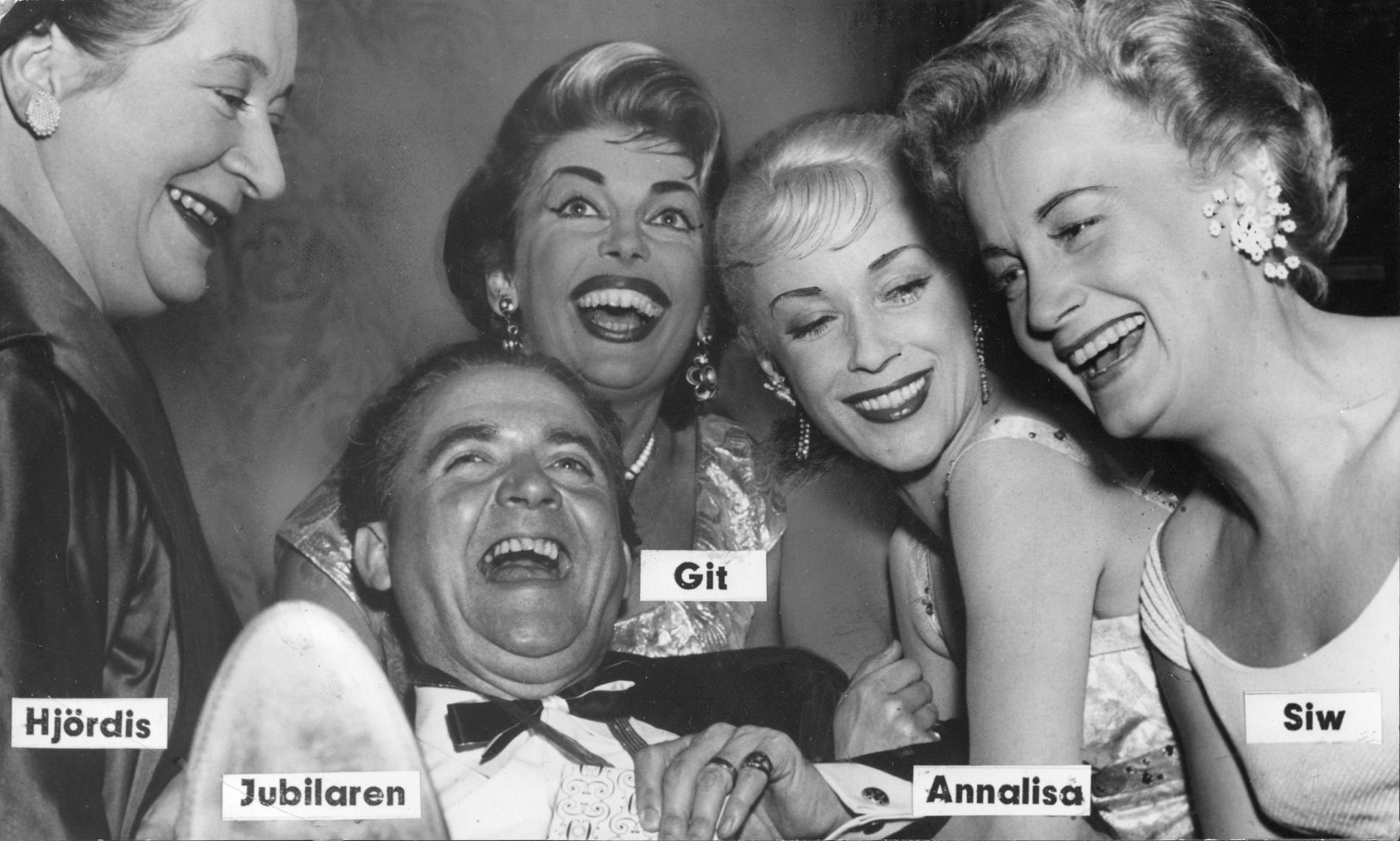 Hjördis P. Stig Järrel, Git Gay, Annalisa Ericson och Siv Ericks 1956.