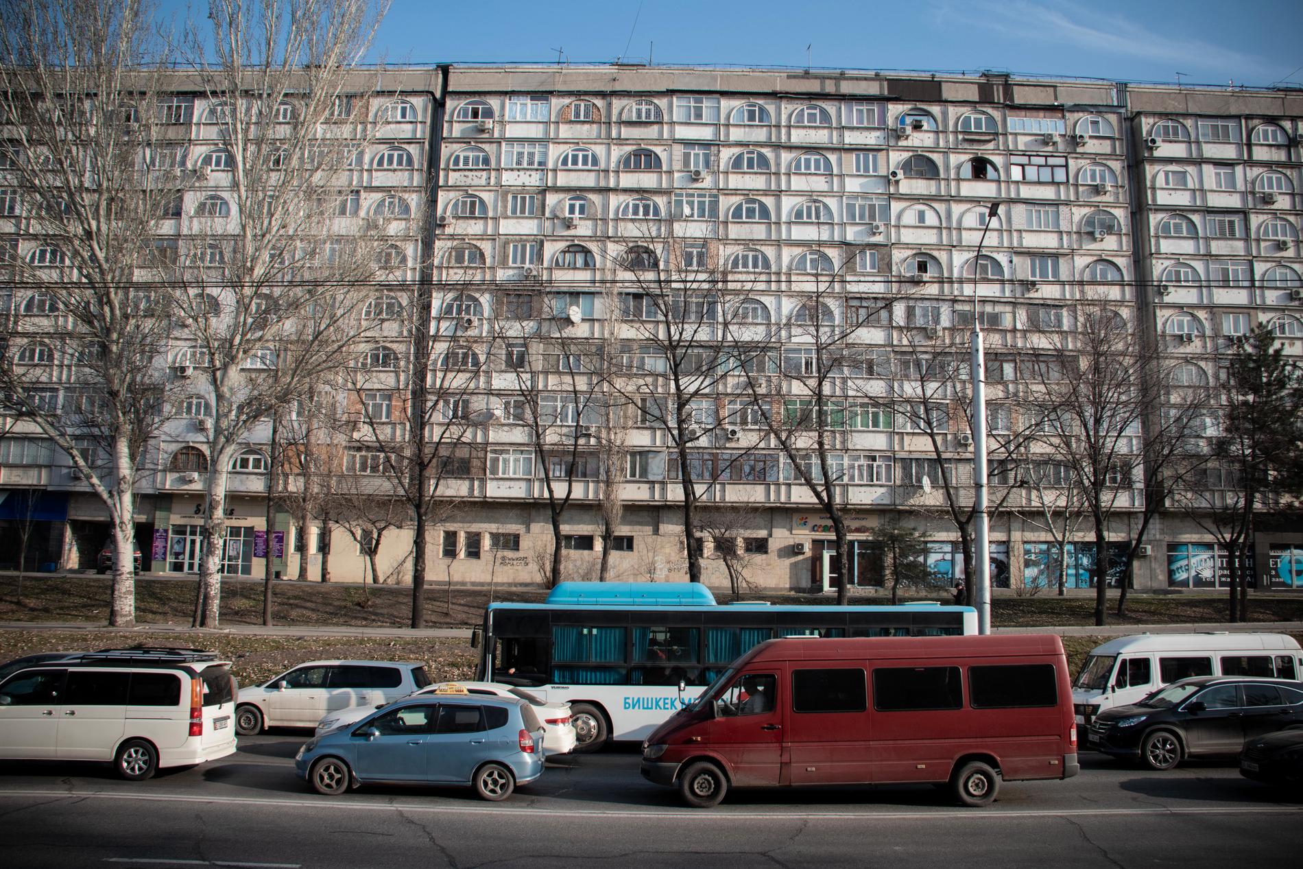 Rusningstrafik i centrala Bisjkek.