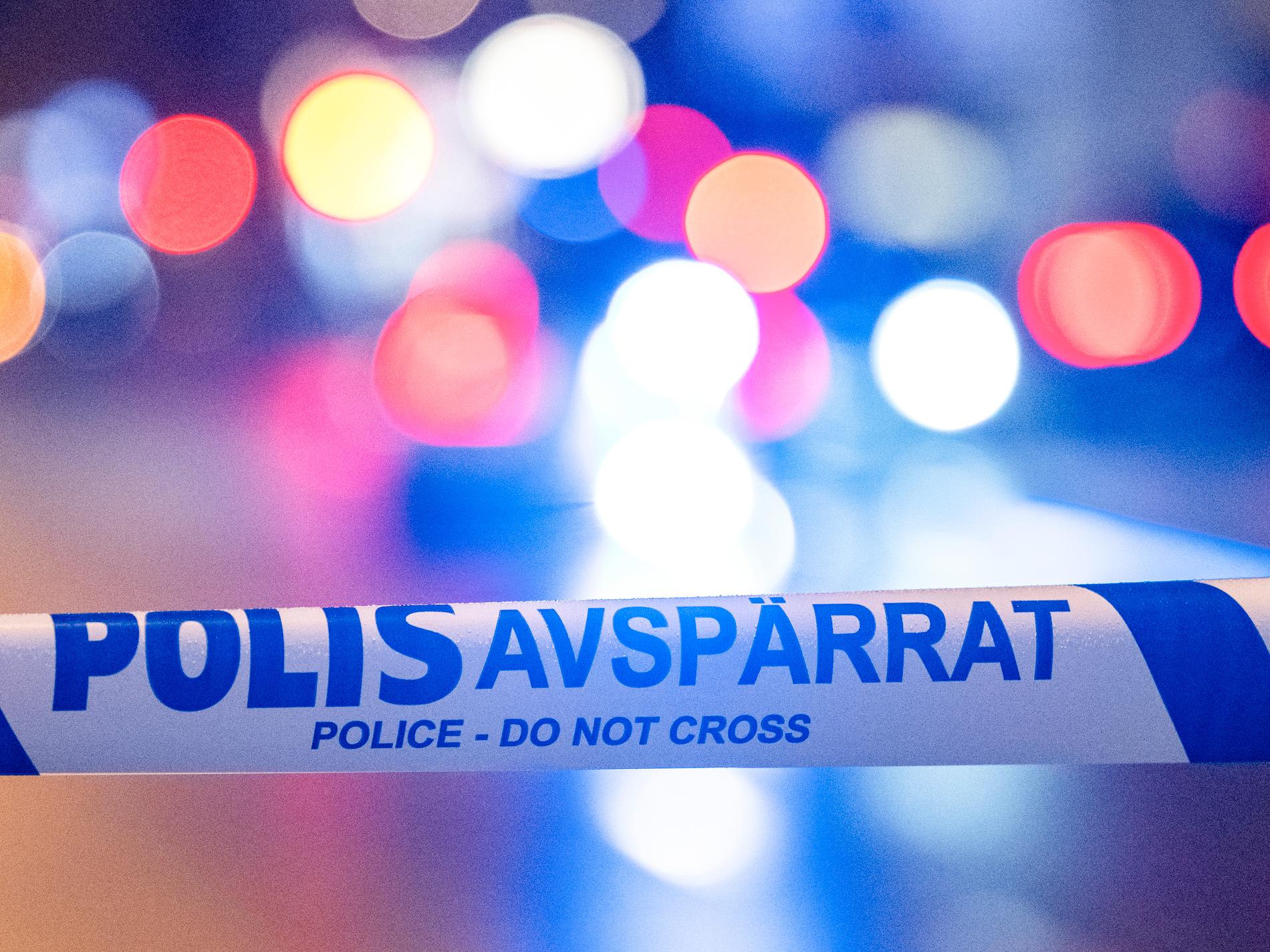 Stor polisinsats i Borås – bombgruppen på plats