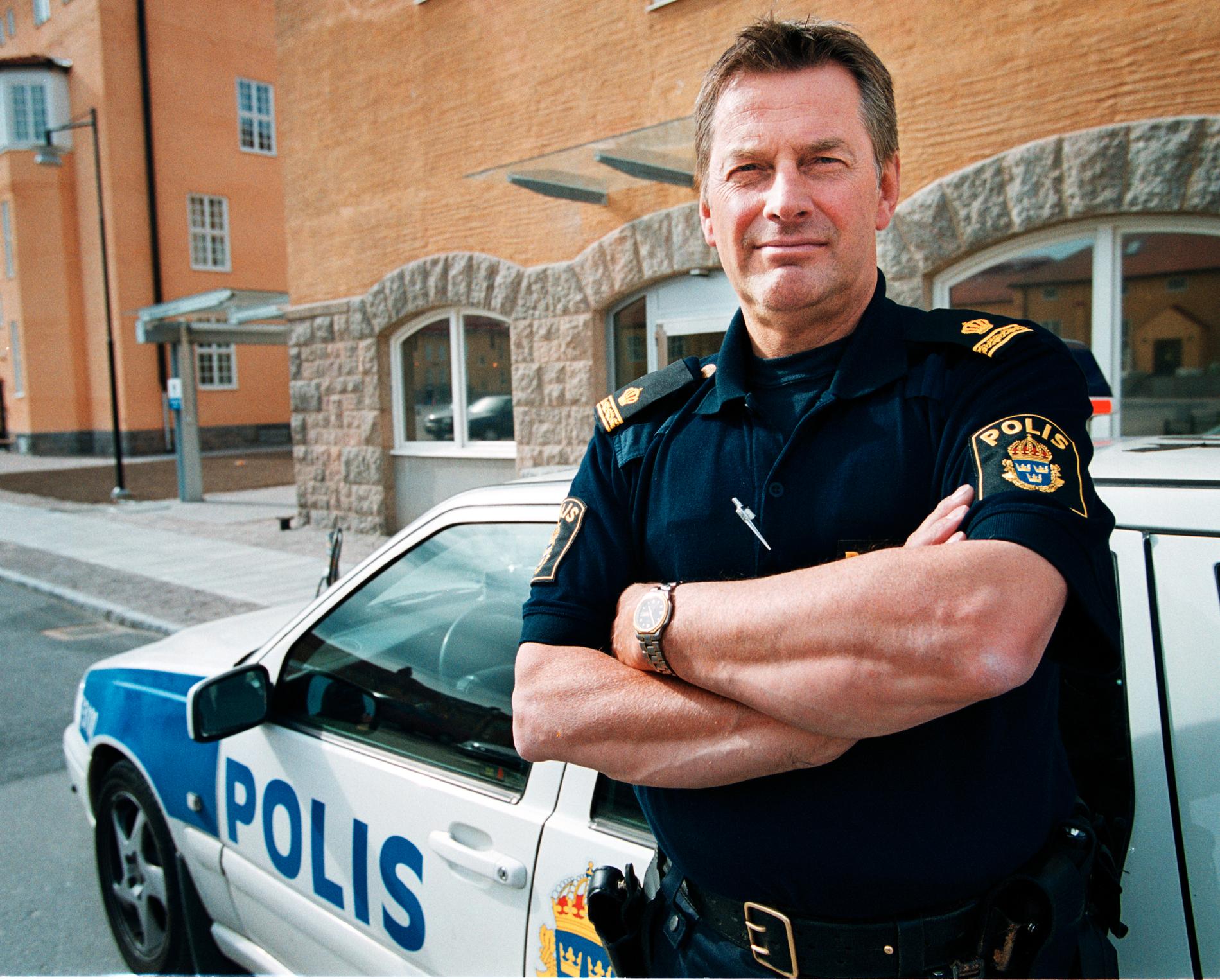 Kenneth Eklund, polis, 2001.