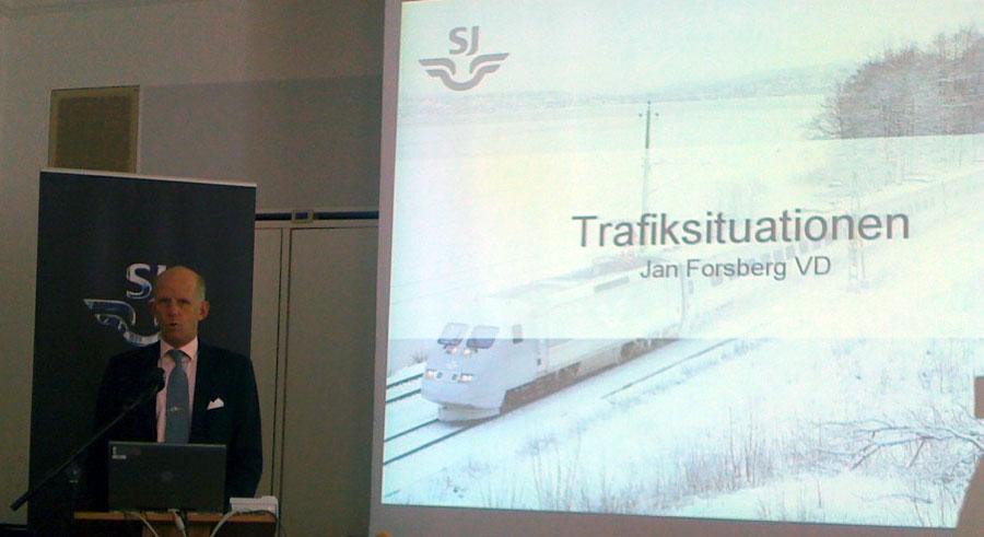SJs VD Jan Forsberg möter pressen med anledning av det rådande trafikkaoset.