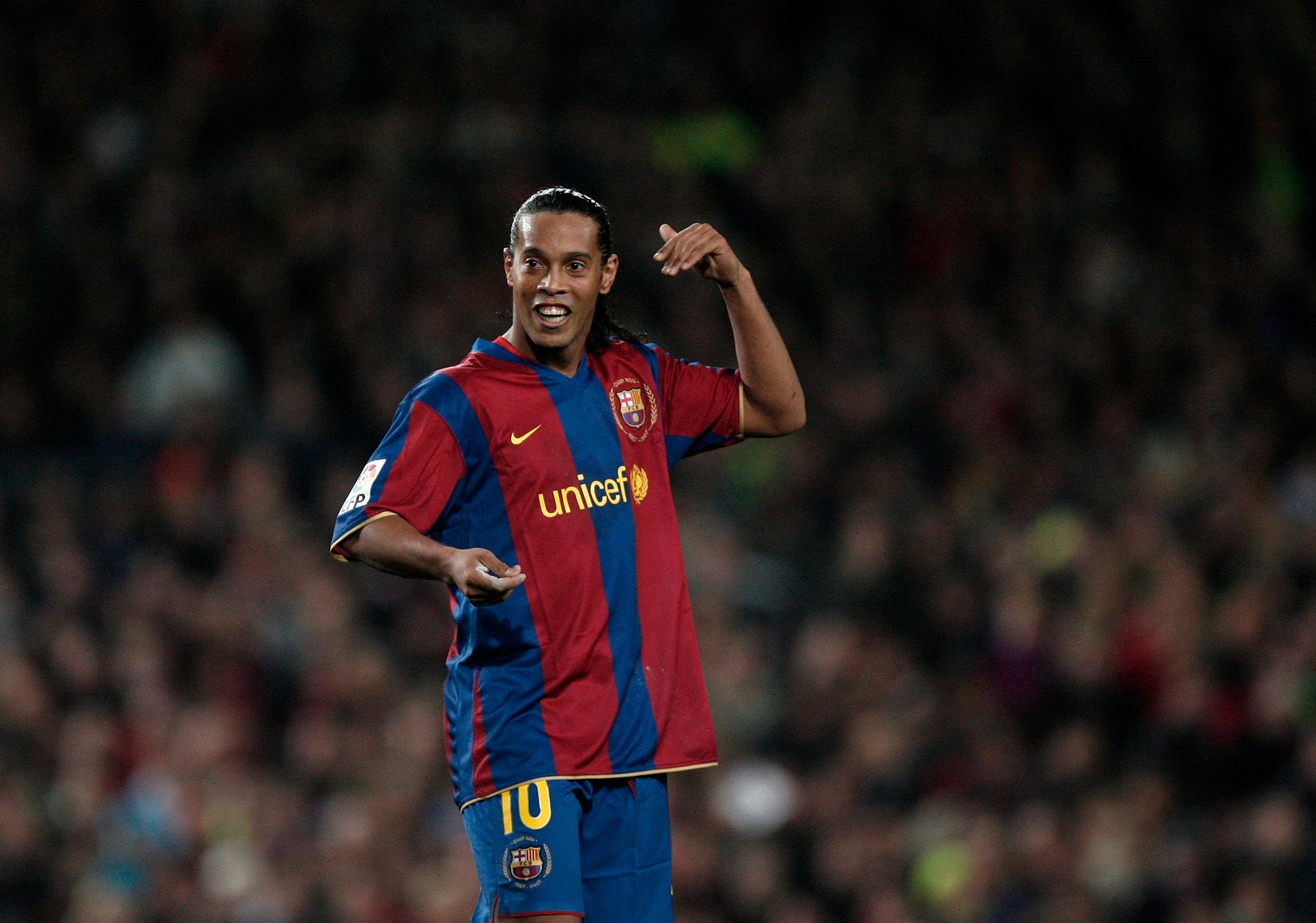 Ronaldinho för Barcelona 2007. 
