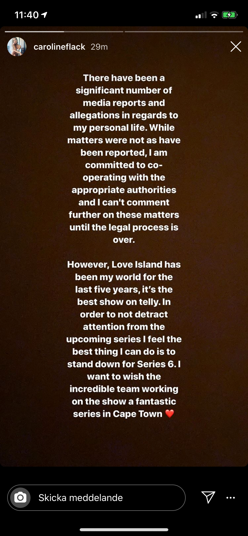 Caroline Flack skriver på sin Instagram om att hon hoppar av som programledare för ”Love island”