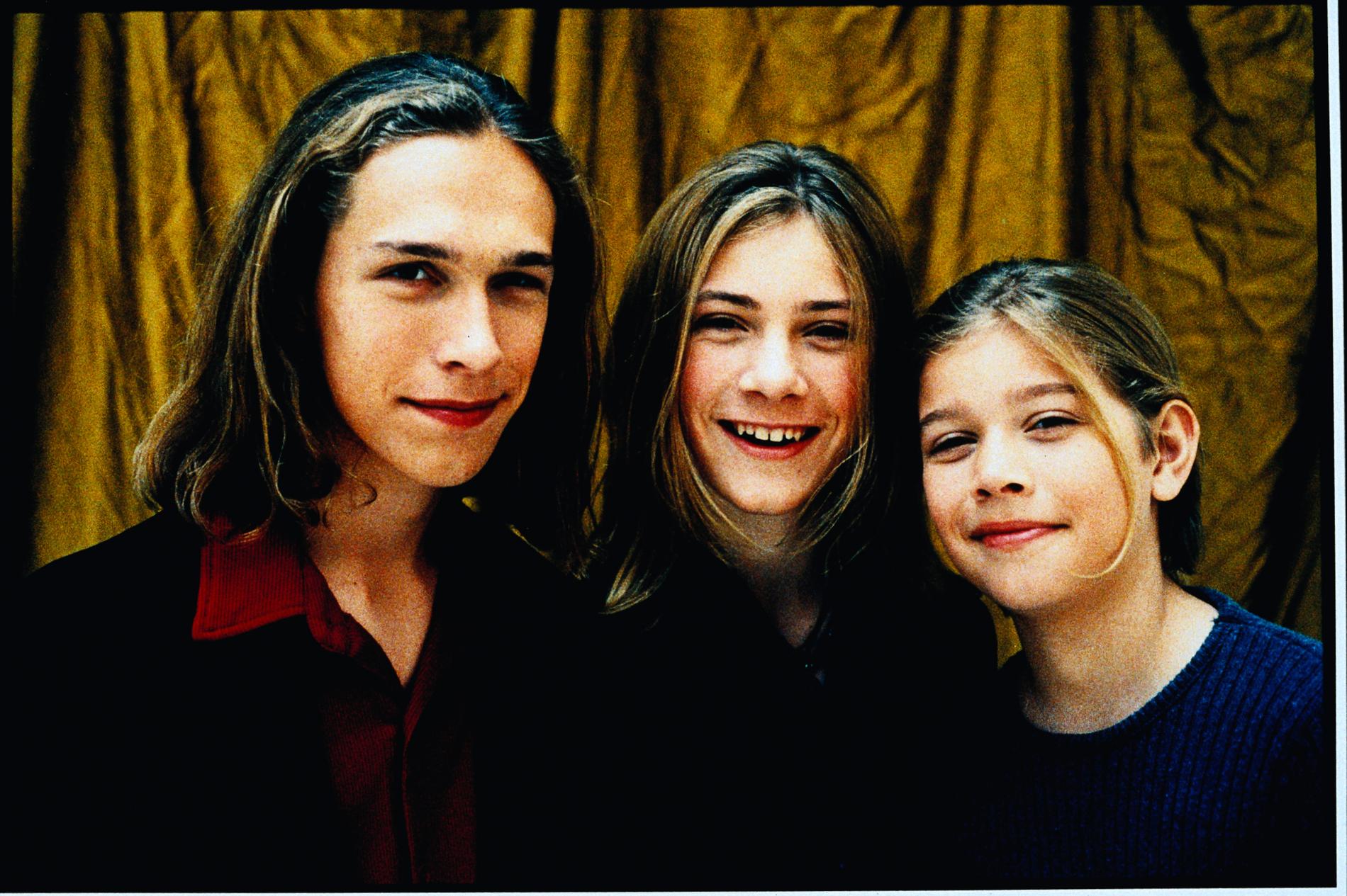 Isaac, Taylor och Zachary Hanson år 2000.