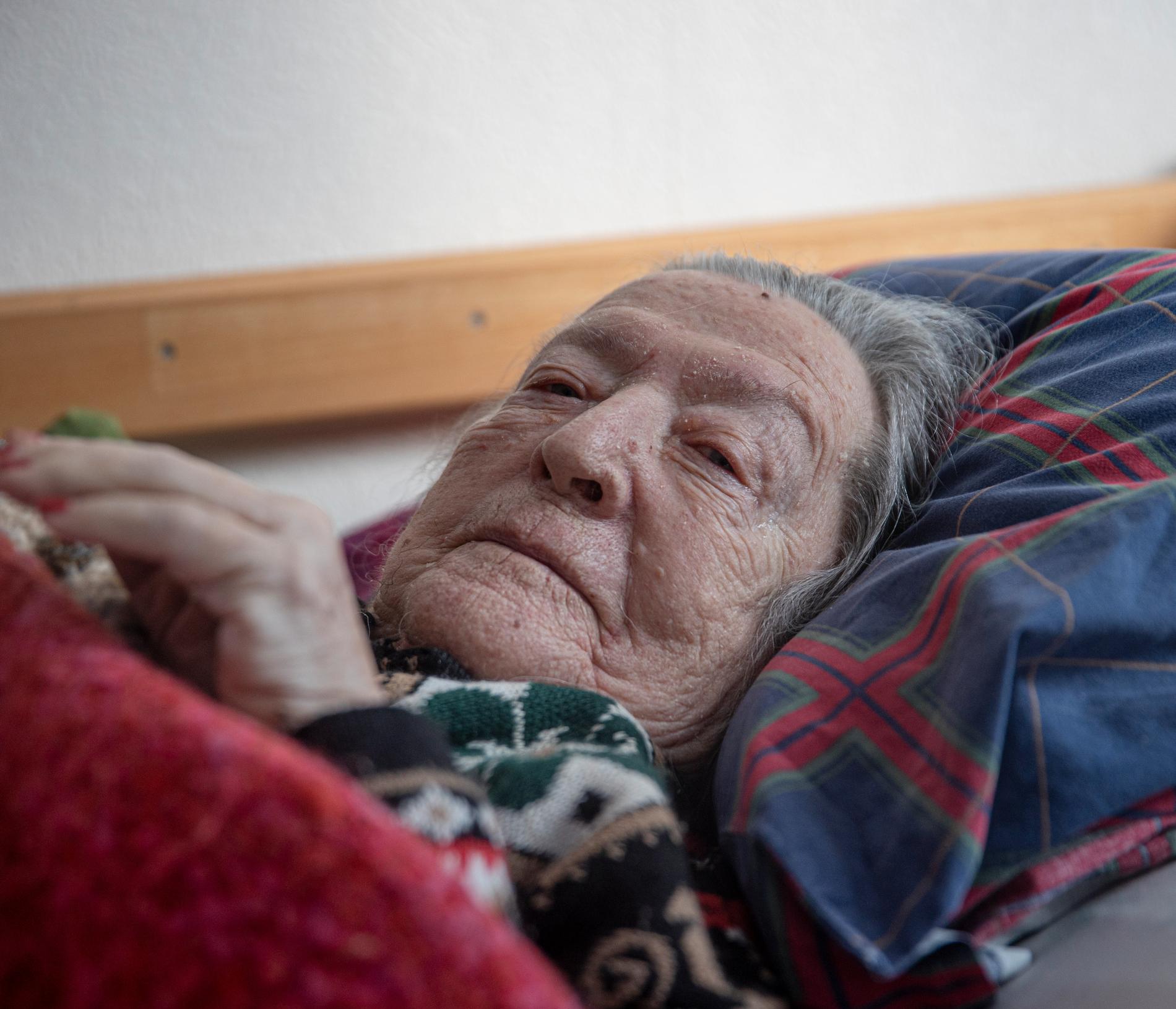Eva Vejde, 92.