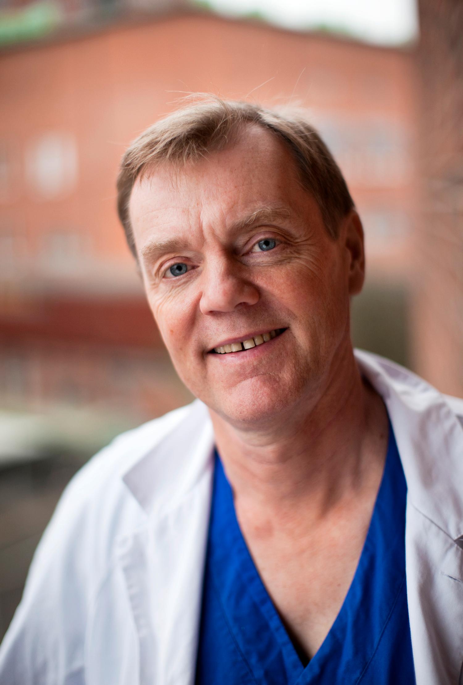 Jonas Hugosson, professor i urologi vid Sahlgrenska akademin samt överläkare vid Sahlgrenska universitetssjukhuset.