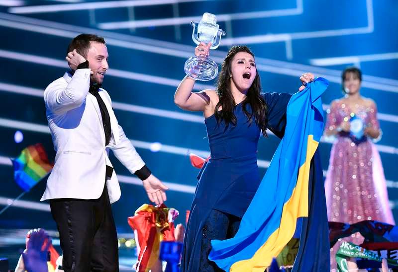 Jamala vinner Eurovision song contest 2016.