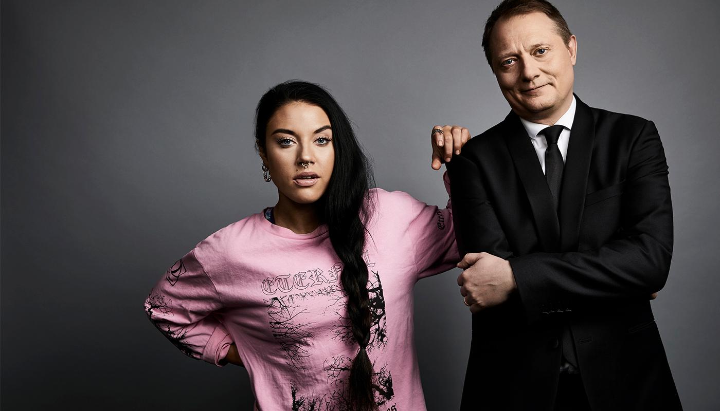 Maxida Märak och Magnus Carlson är programledare för Grammisgalan 2017.