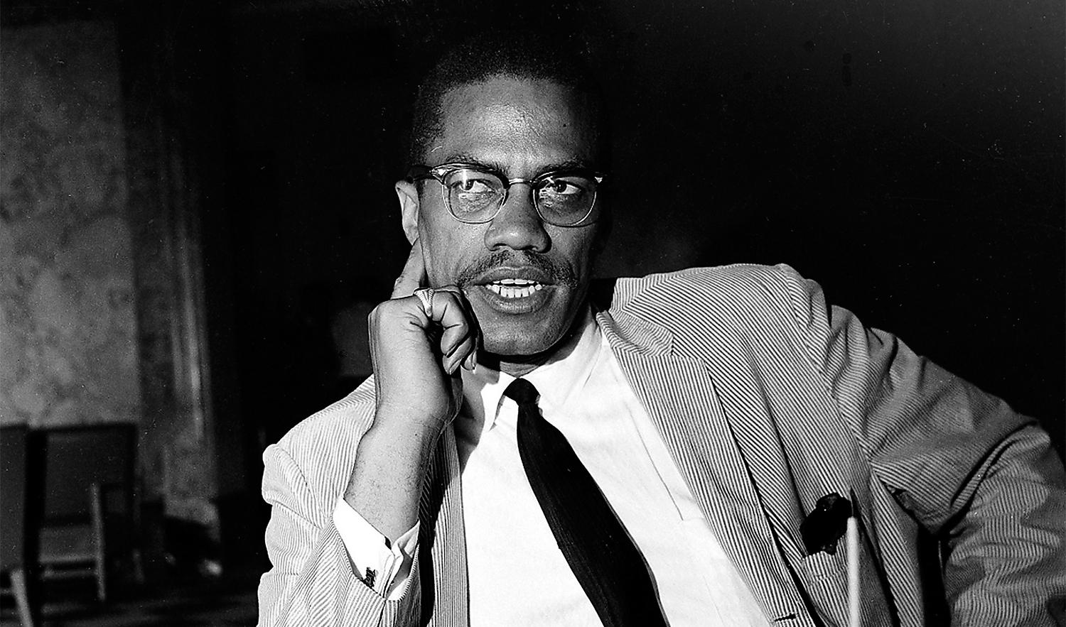 Malcolm X ett år innan han blev mördad 1965.