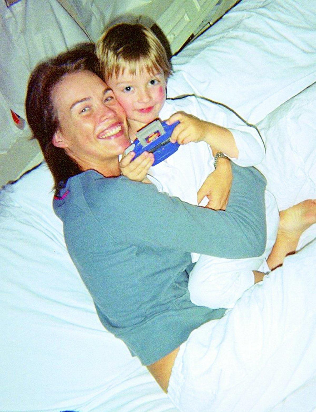 Kristina med sonen Theodor, nu 11 år.