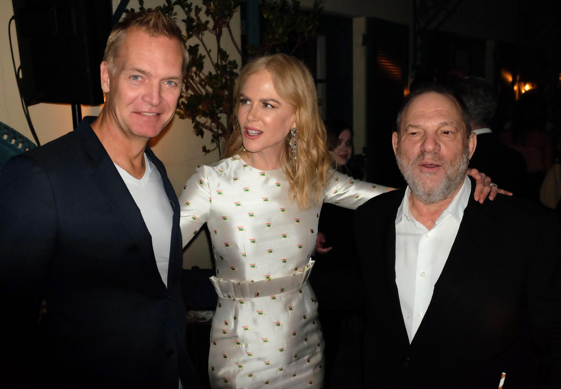 Magnus Sundholm tillsammans med Nicole Kidman och Harvey Weinstein en kort tid innan Metoo-rörelsen briserade och Weinstein greps och senare dömdes för våldtäkt.
