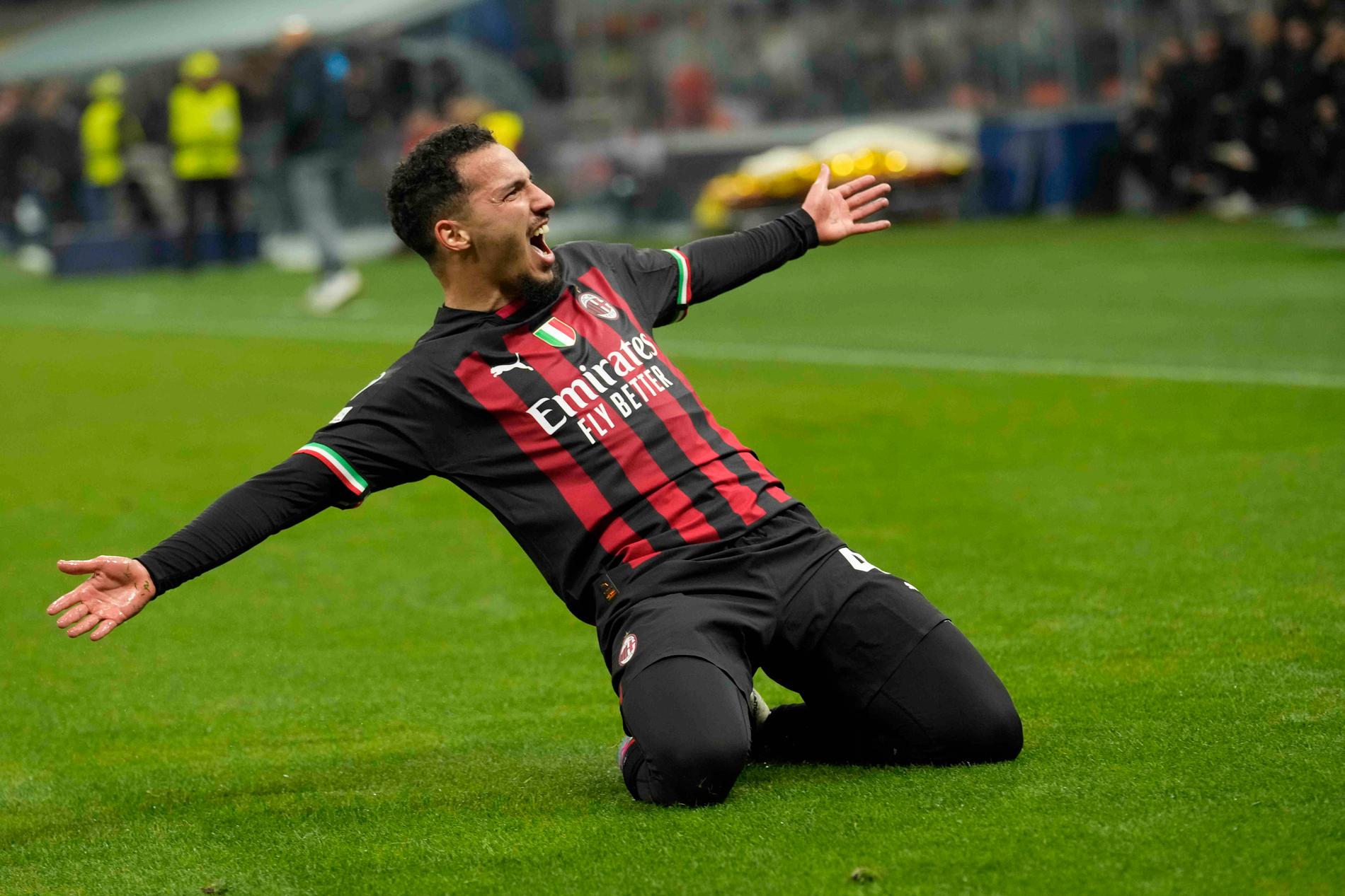 Milan knockade Napoli i första kvartsfinalen i Champions League.