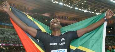 Kim Collins från Saint Kitts and Nevis tog guld på 100 m. "Collins seger är symbolbilden för Davids kamp mot Goliat", skriver Sportbladets Kristina Kappelin.