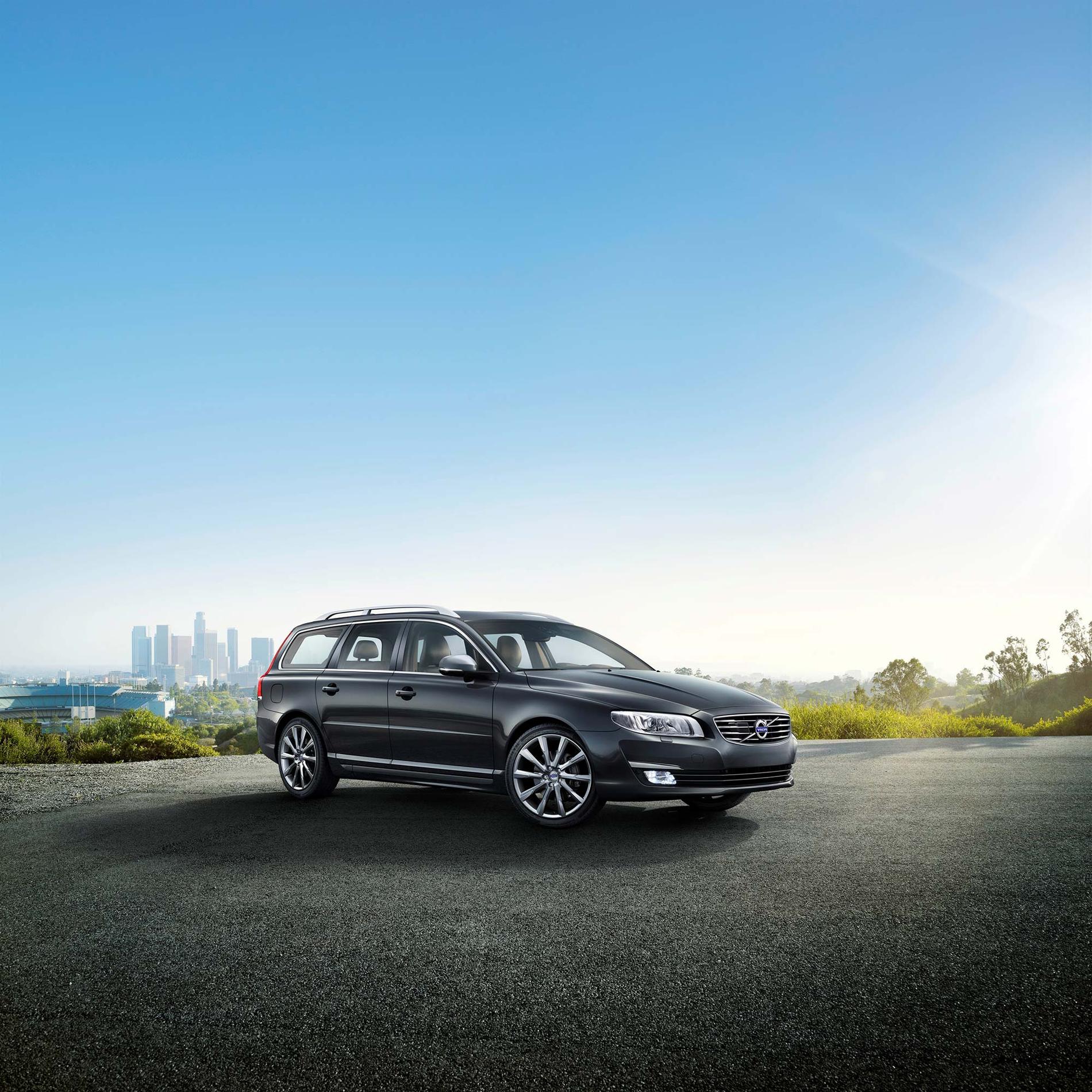 Volvo V70 toppar listan över mest nyregistreringar under september, och även för hela 2015.