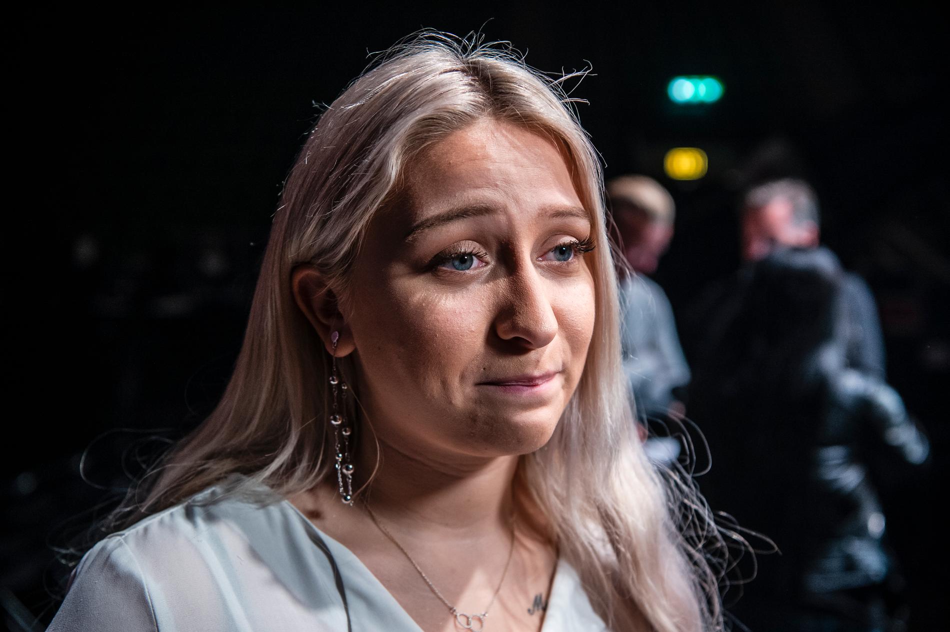 Rebecka Karlsson under repetitionerna i Melodifestivalen 2019.