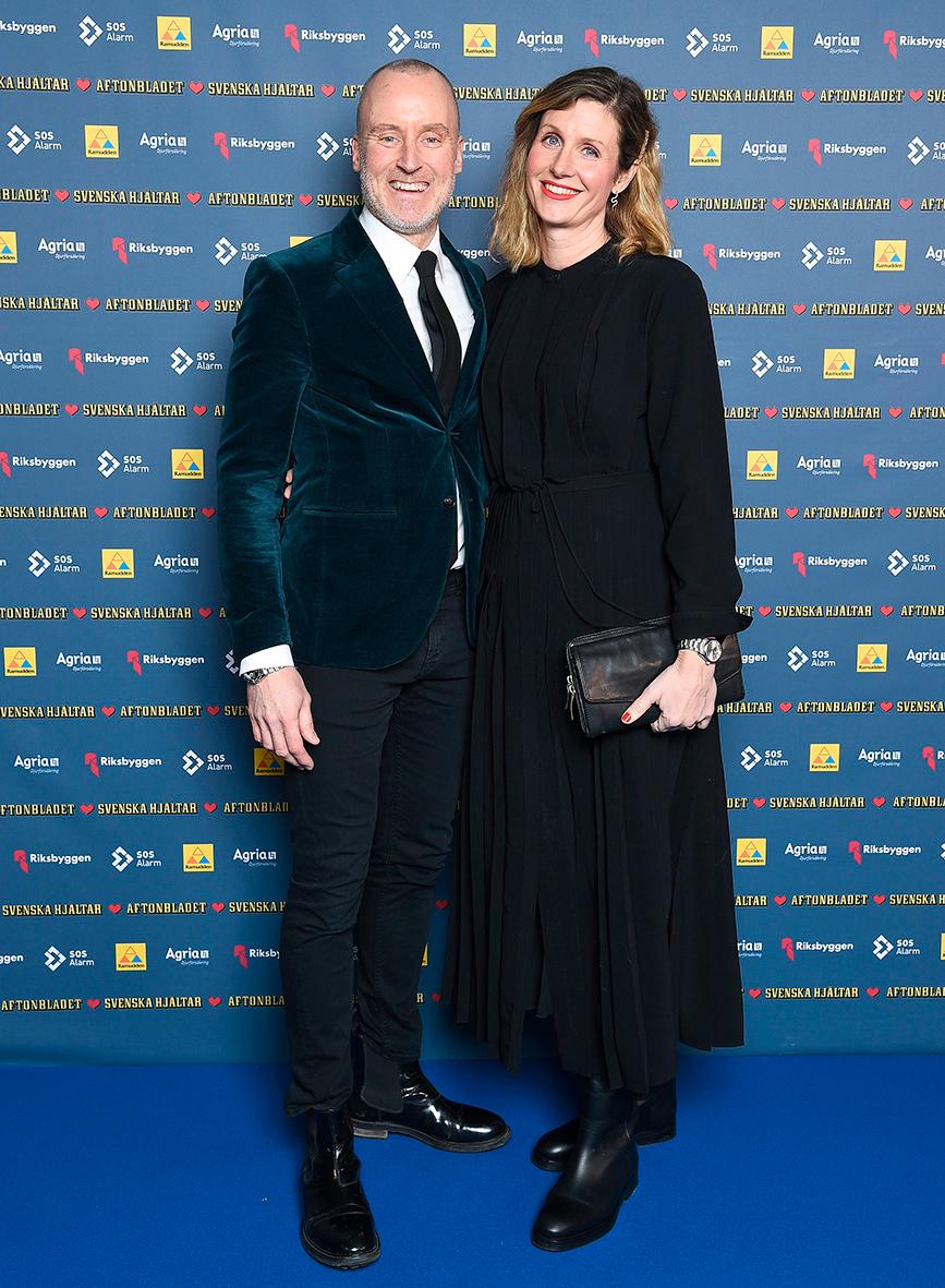 Lyxfällan-programledaren Magnus Hedberg tillsammans med frun Sophie Hedberg.