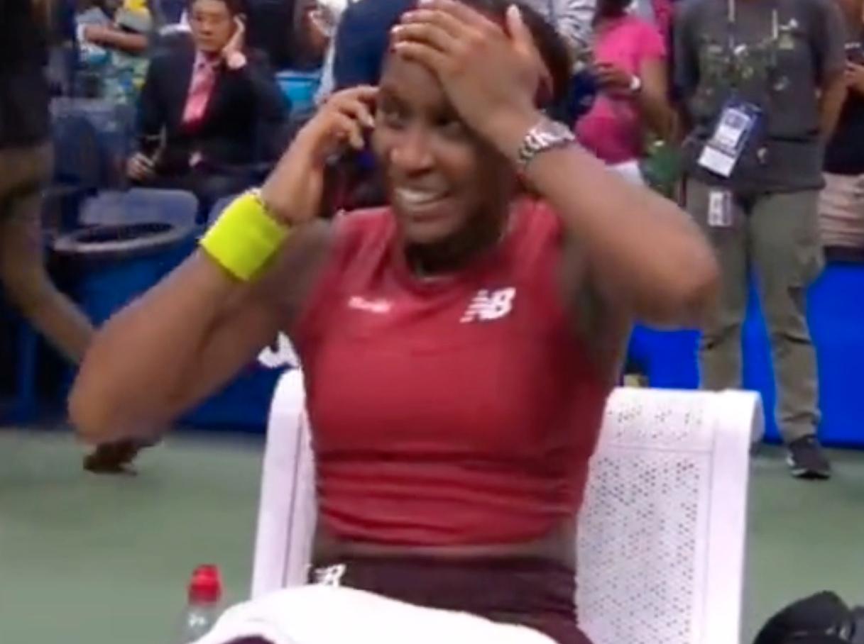 Coco Gauff i telefon minuter efter att ha vunnit US Open.