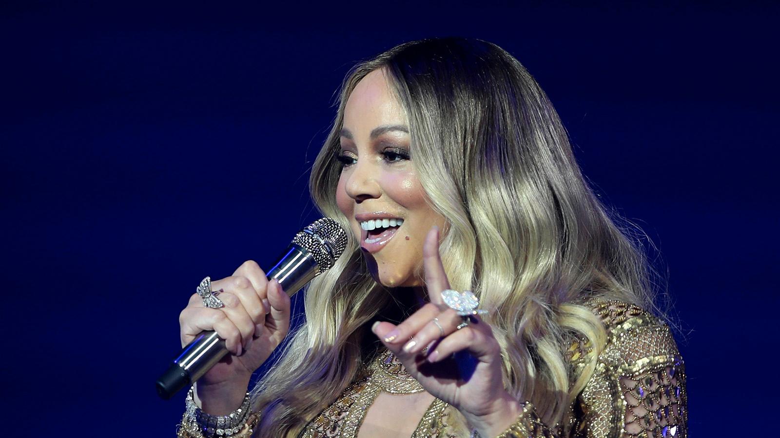 Mariah Careys låtar The roof” och ”My all” handlar om romansen med Derek Jeter.