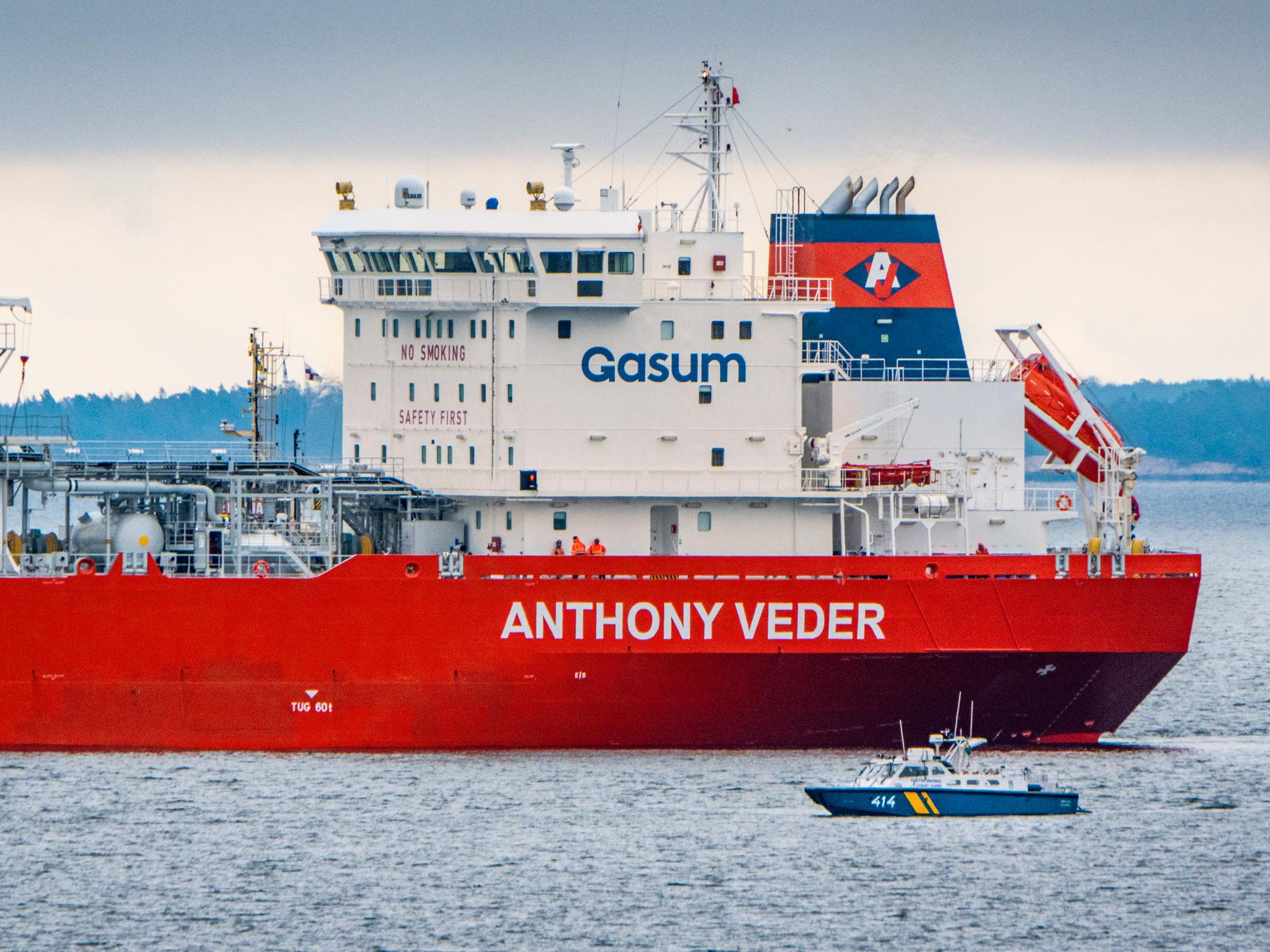 Fartyg med rysk gas till Sverige på årsdagen