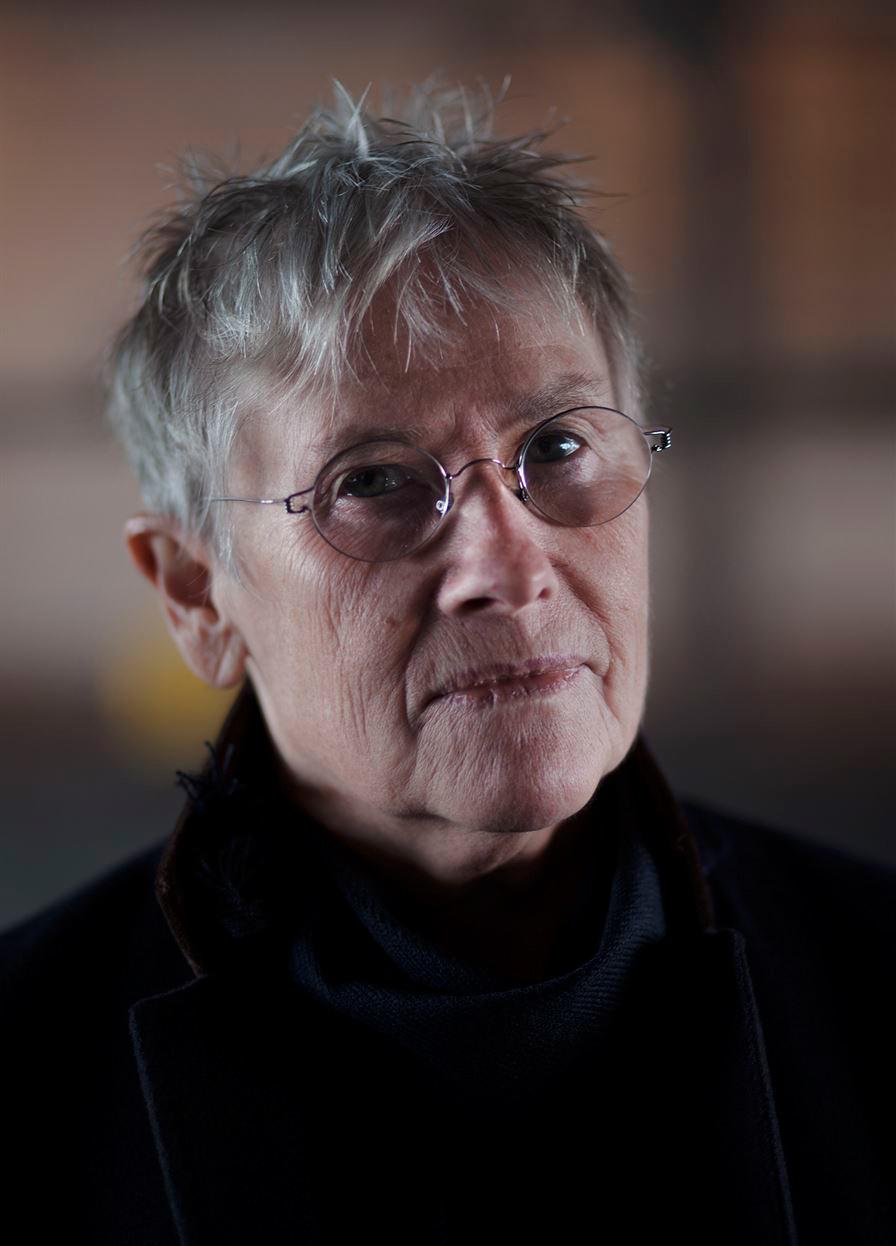 Ingela Strandberg, född 1944, har gett ut en rad böcker sedan debuten för 40 år sedan, huvudsakligen poesi.