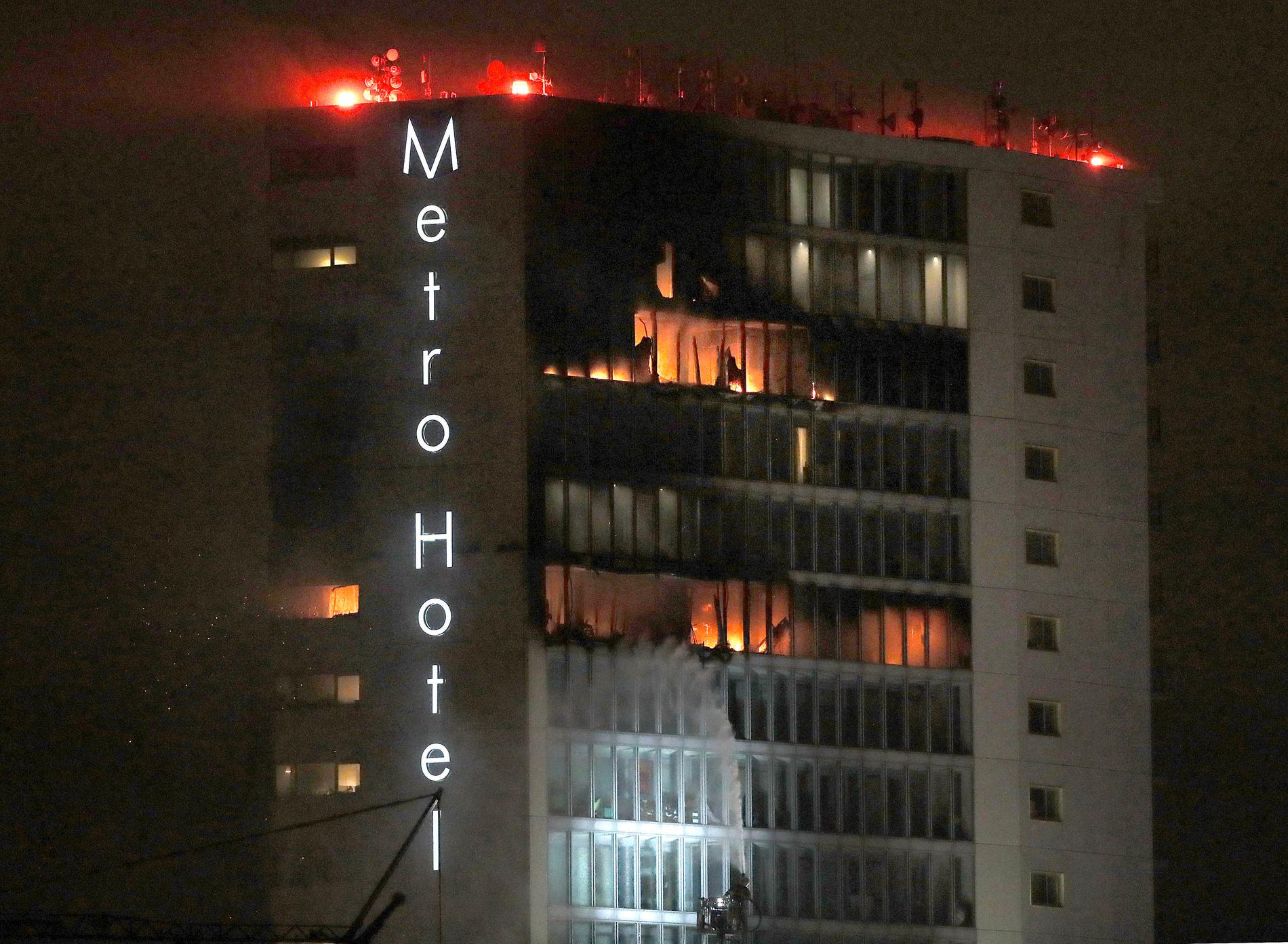 Branden i hotellet startade vid halv åtta-tiden på onsdagkvällen.