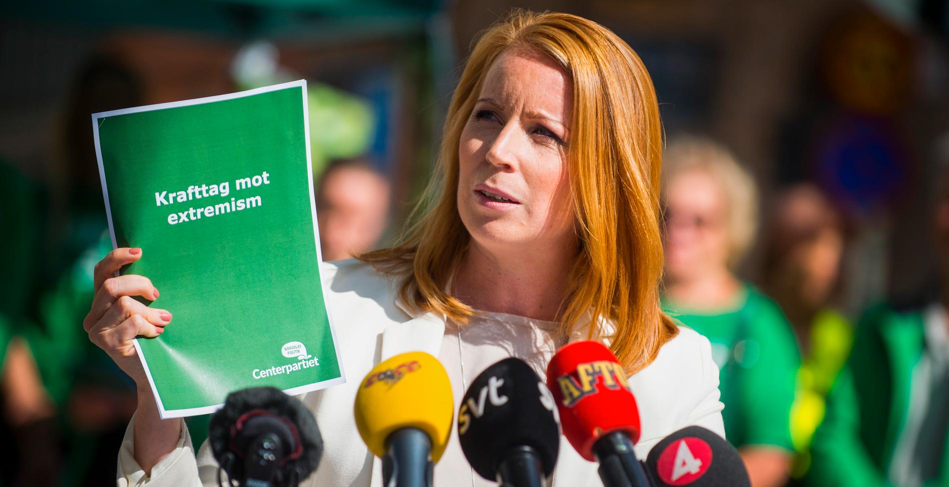 Centerpartiets partiledare Annie Lööf på Kungsholmstorg.