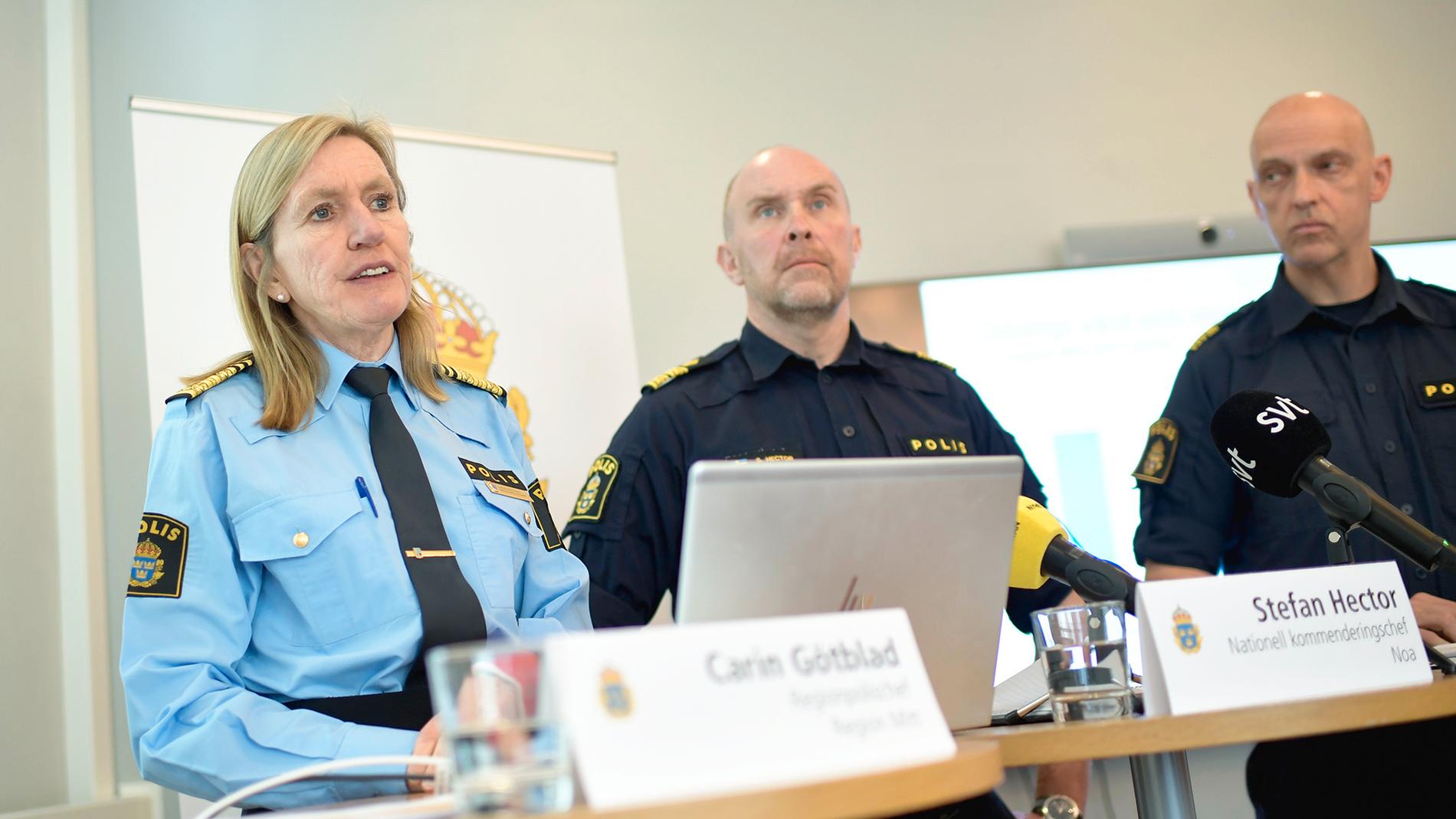 Carin Götblad i samband med att Operation Rimfrost inleddes i Uppsala.