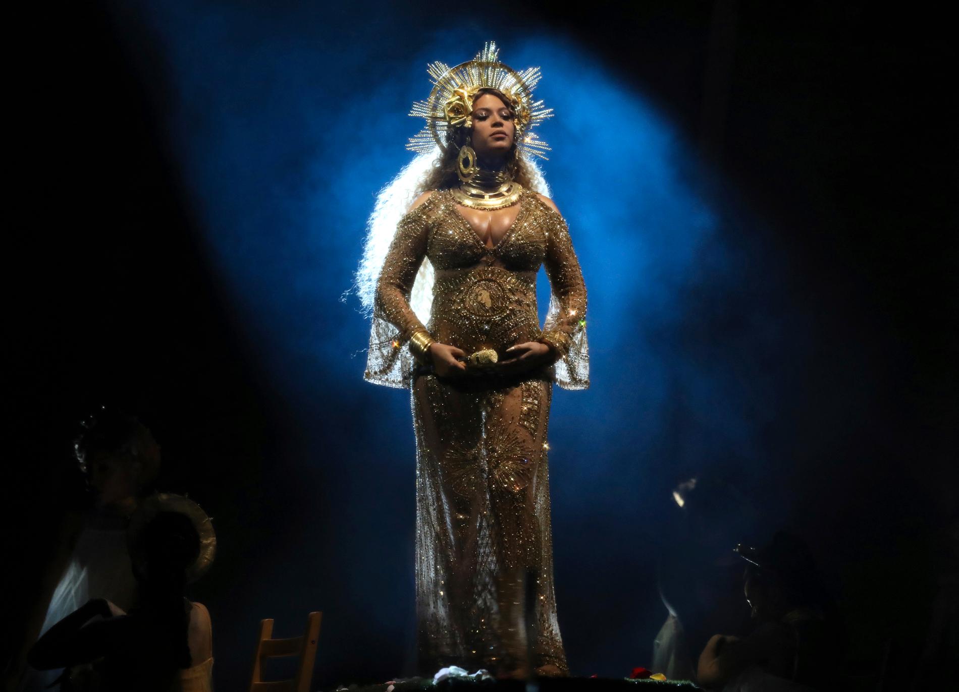 Beyoncé Knowles uppmanar sina fans att äta vegansk kost.