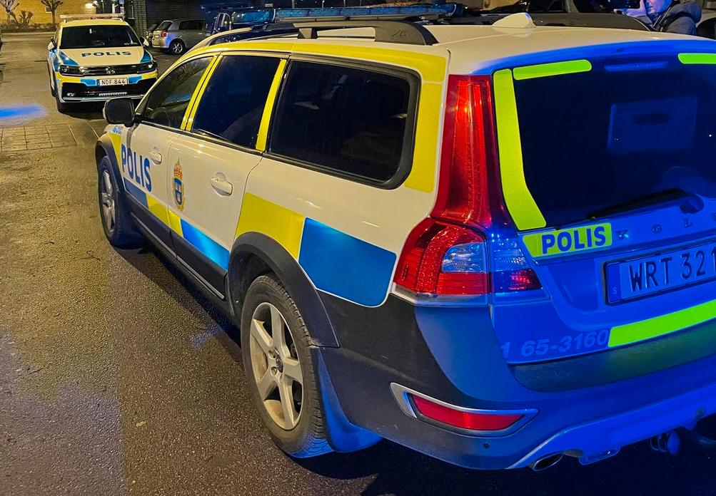 Polisen på plats vid en skjutning i Malmö.