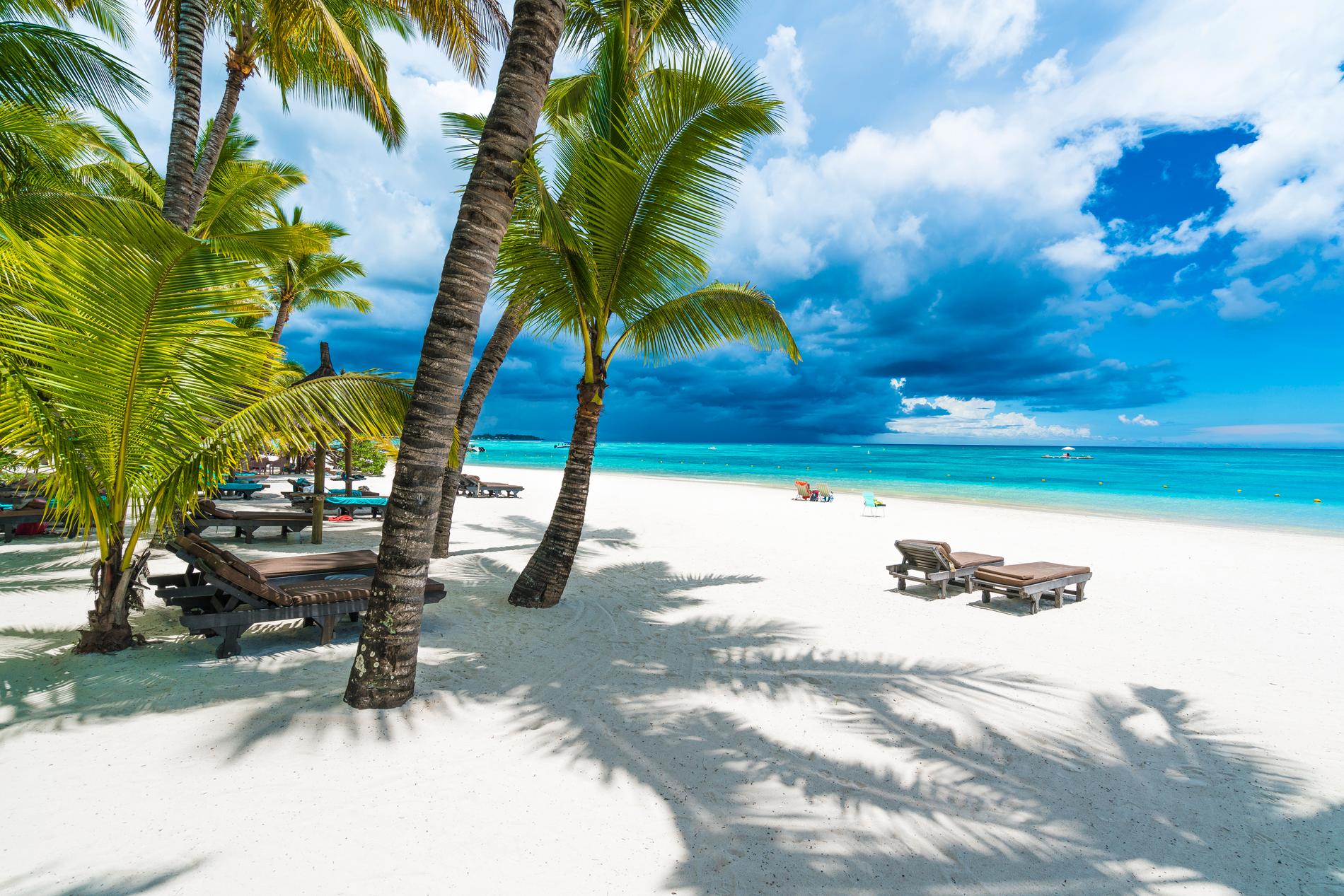Trou aux biches är en populär strand på Mauritius. 