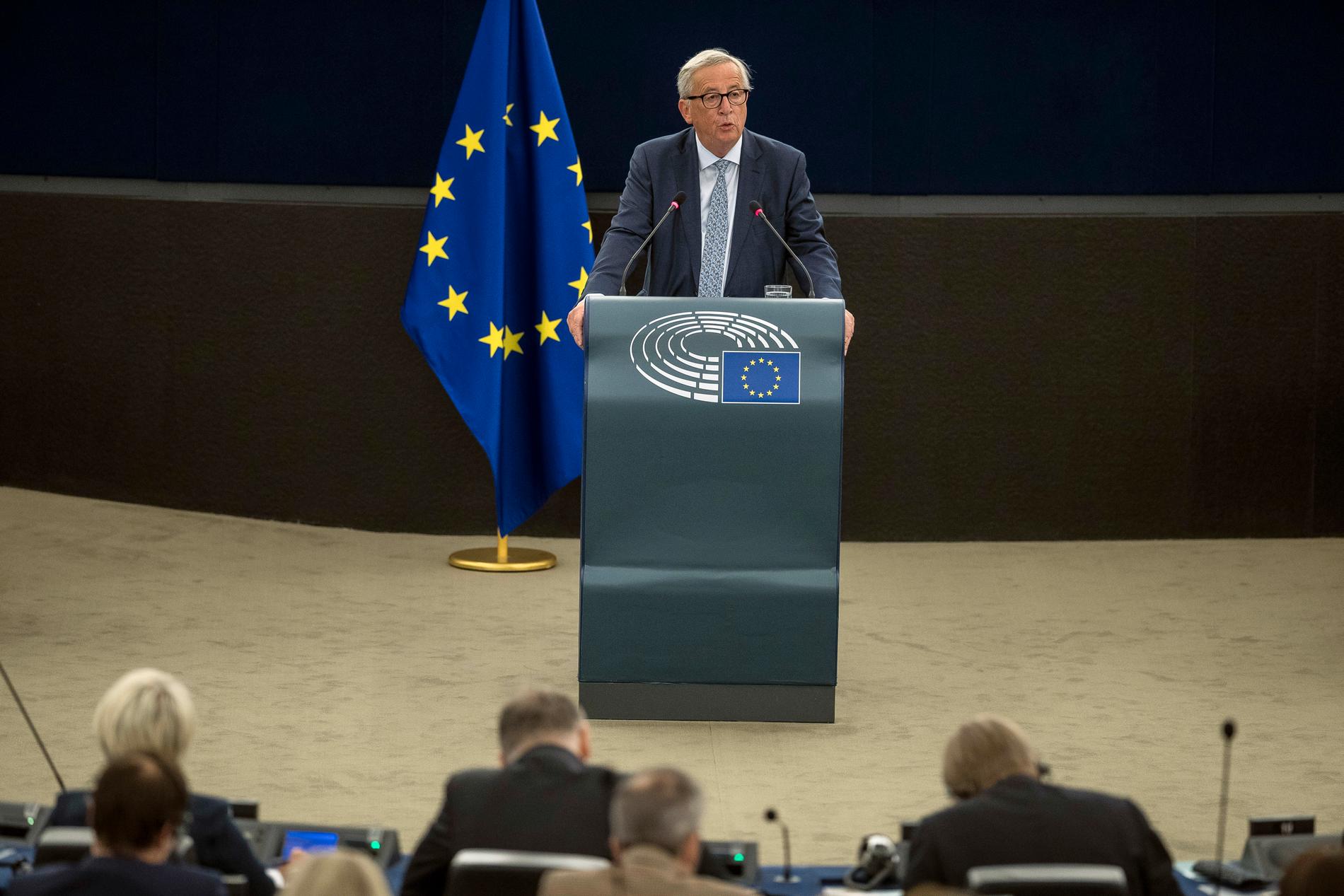 EU-kommissionens ordförande Jean-Claude Juncker håller tal inför EU-parlamentet i Strasbourg.
