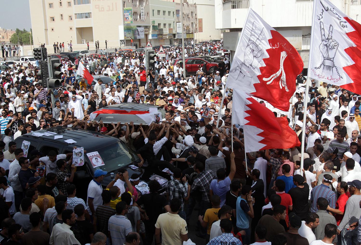 Bahrain skakades av enorma demokratiprotester år 2011, som slogs tillbaka med brutalt övervåld.  AP Photo/Hasan Jamali