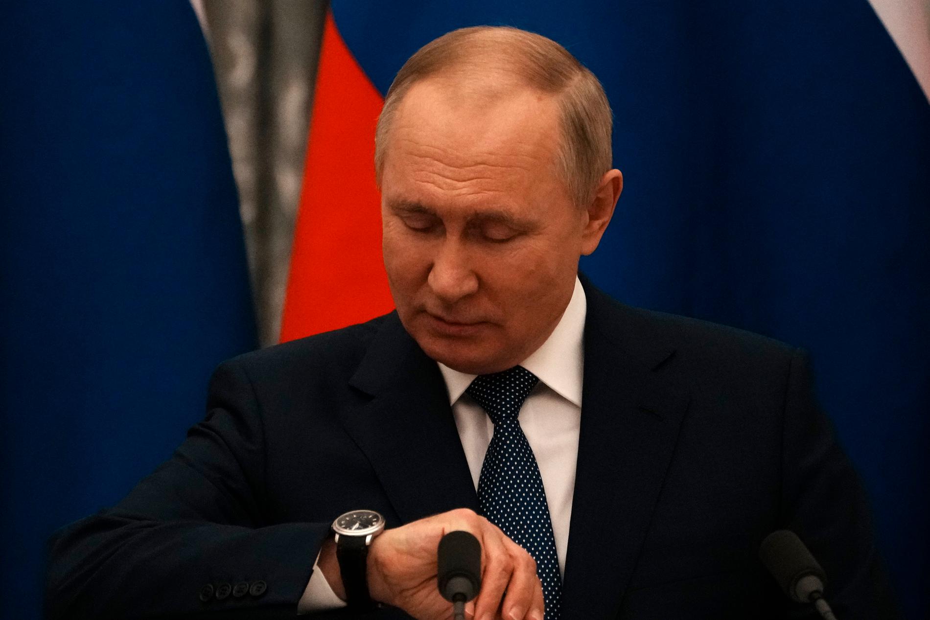Enligt Rysslandsexperten Oscar Jonsson kan Putins styrkor invadera Ukraina inom några dagar.