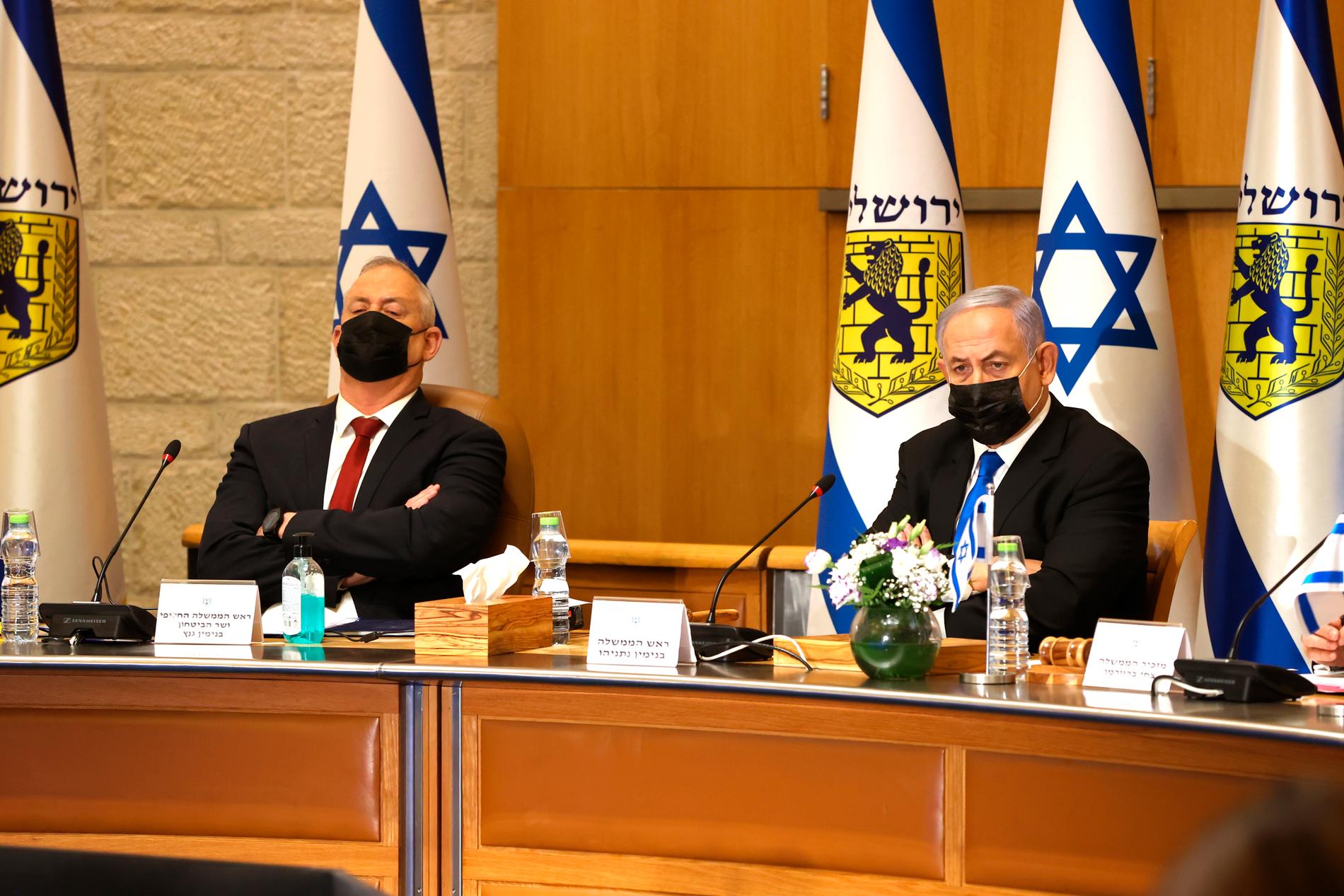 Benjamin Netanyahu, Israels premiärminister (till höger) och Benjamin Gantz, försvarsminister, till vänster. 