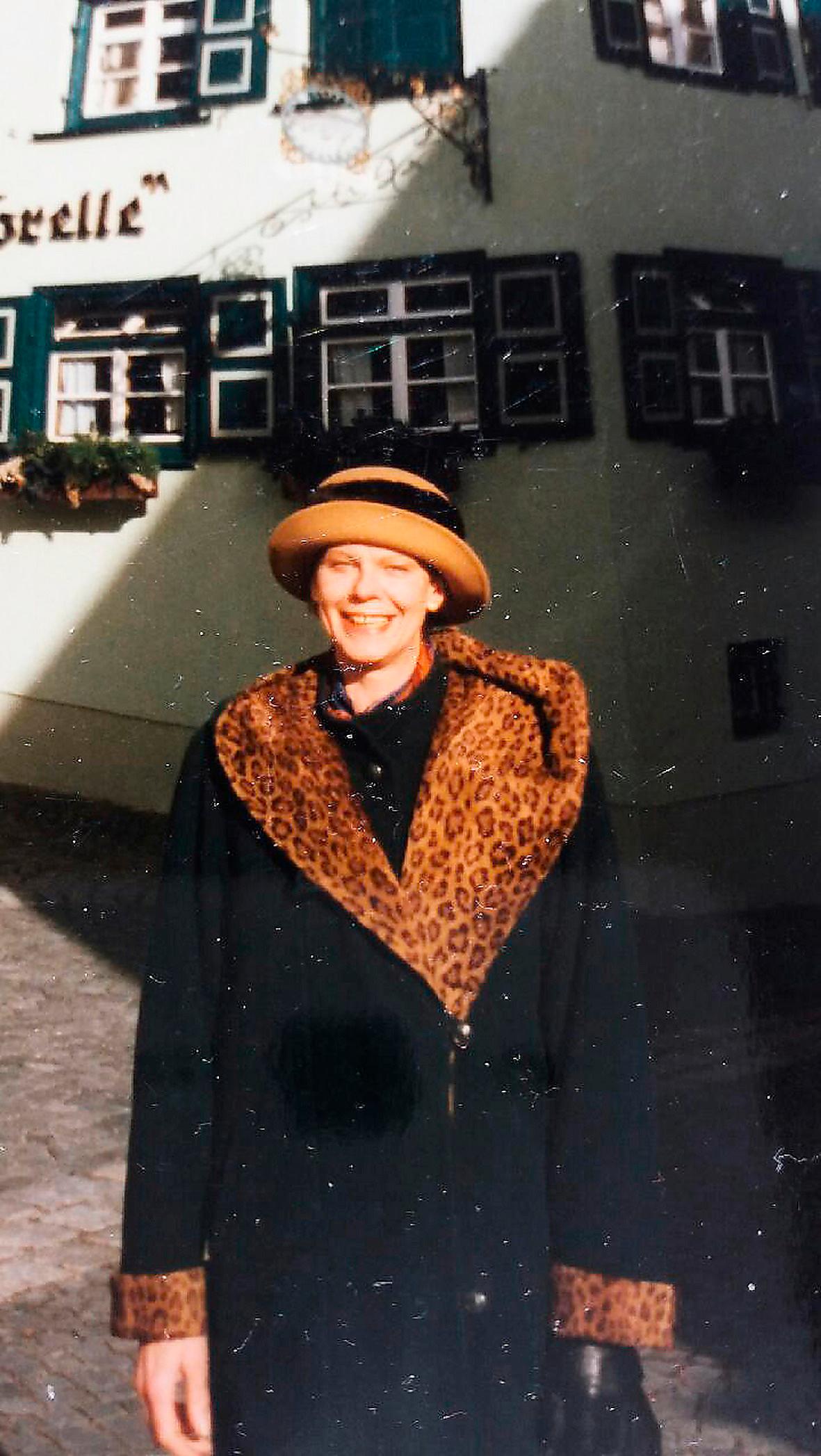 Före konvertionen. Affärskvinnan Christina Hennig i sitt gamla liv, på resa i Ulm i Tyskland 1996.