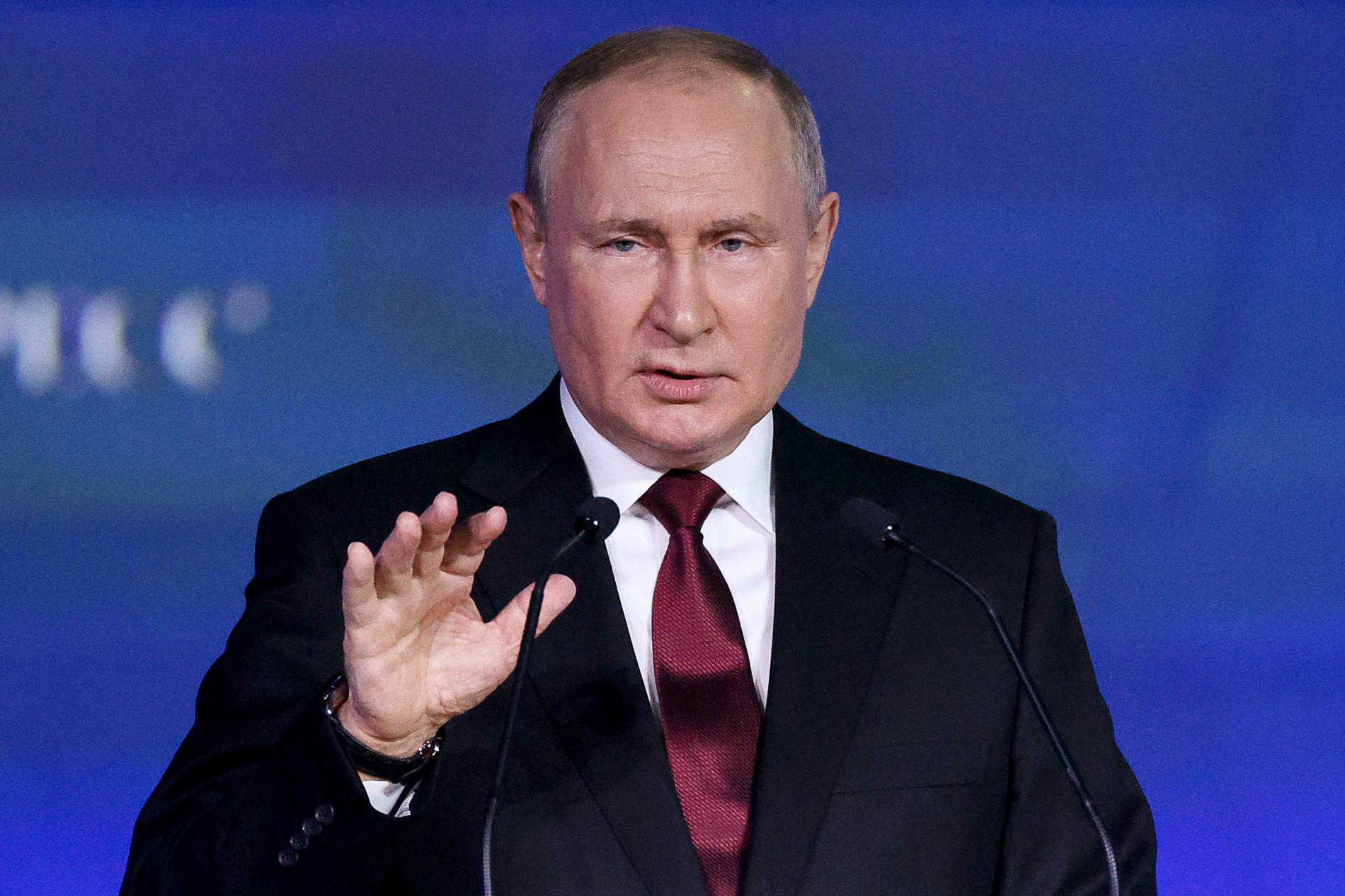Vladimir Putin talade på det årliga ekonomiforumet.