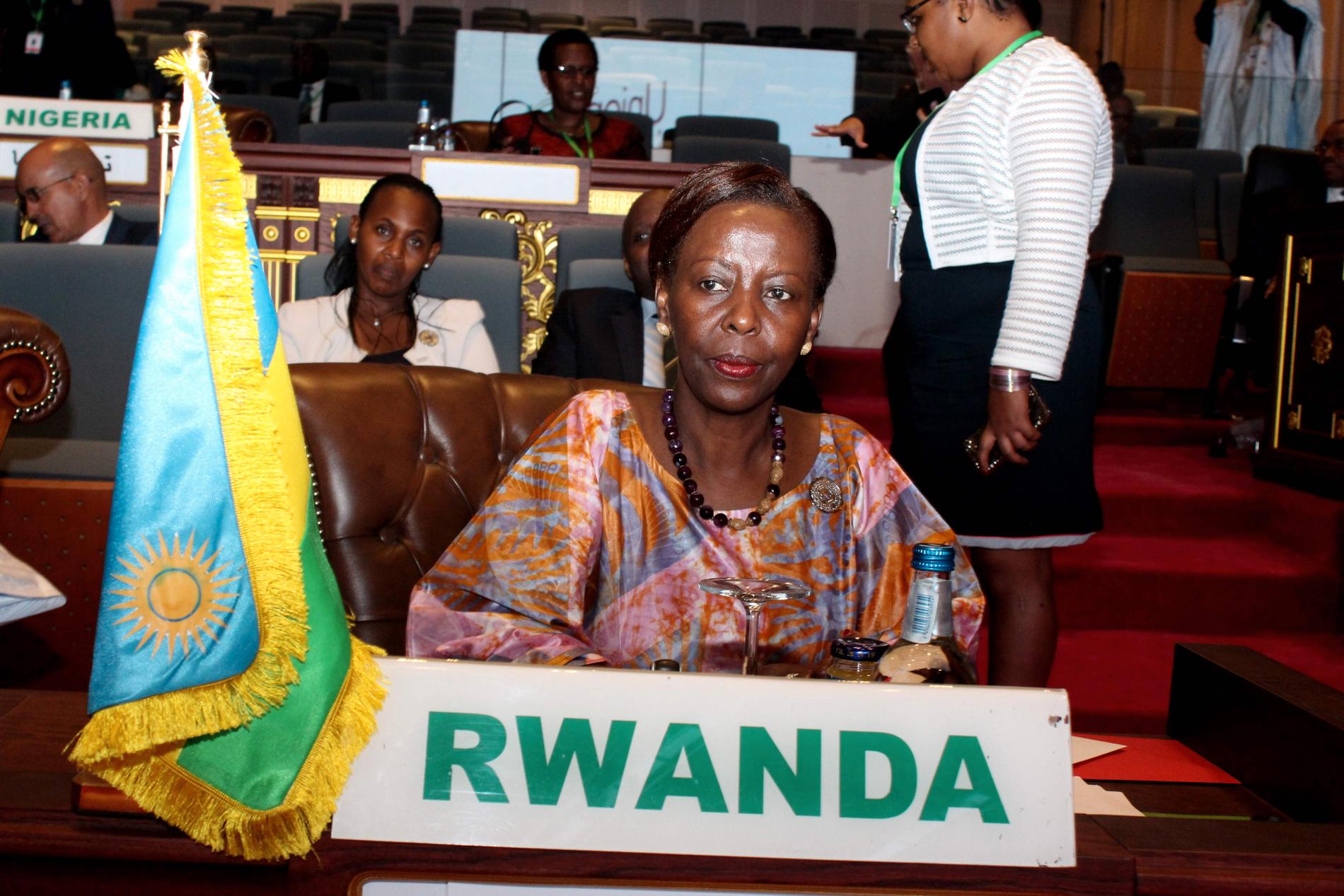 Utrikesminister Louise Mushikiwabo, en av många kvinnor i den rwandiska toppolitiken.