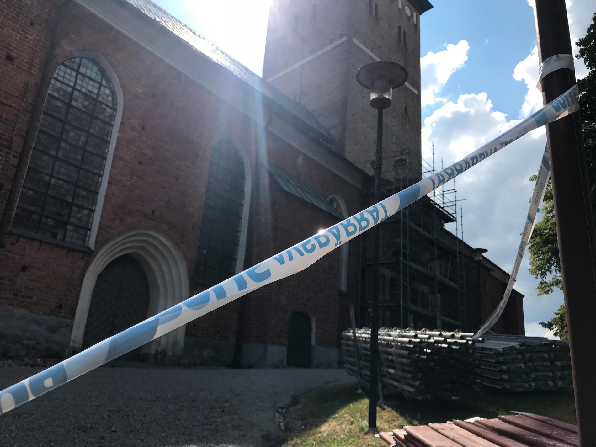 Domkyrkan i Strängnäs har utsatts för en stöldkupp.